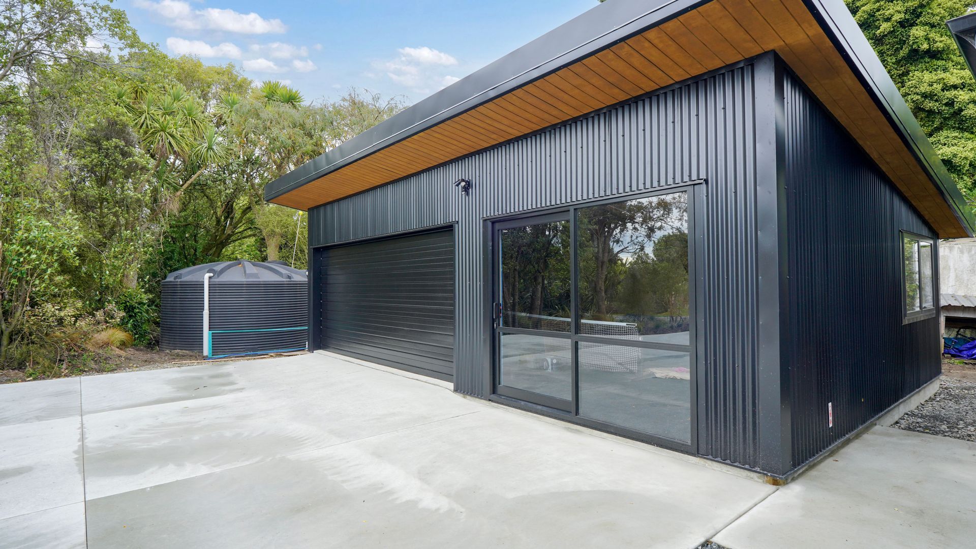 Shed Build banner