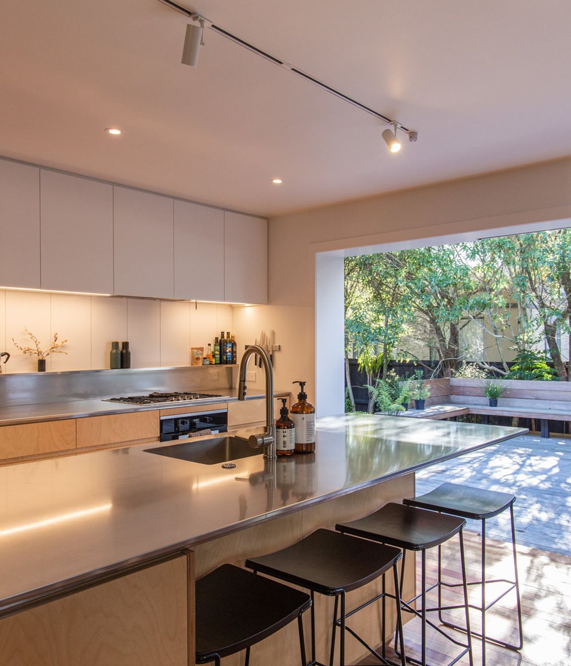 Kingsland Extension