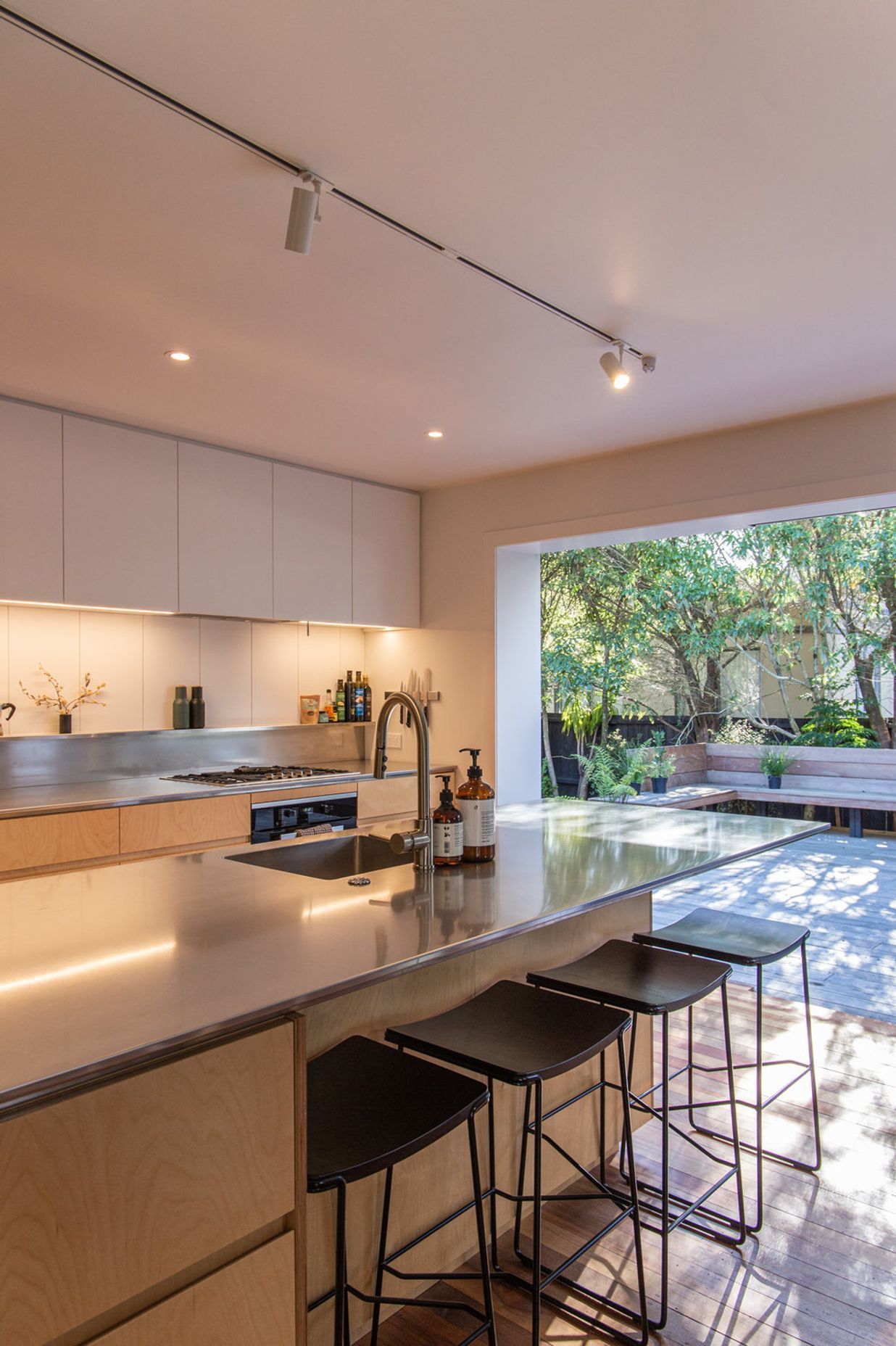 Kingsland Extension