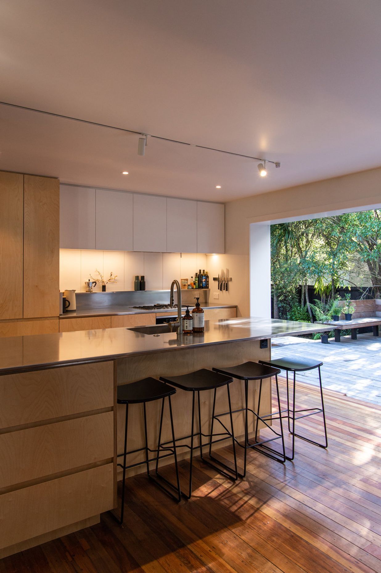 Kingsland Extension