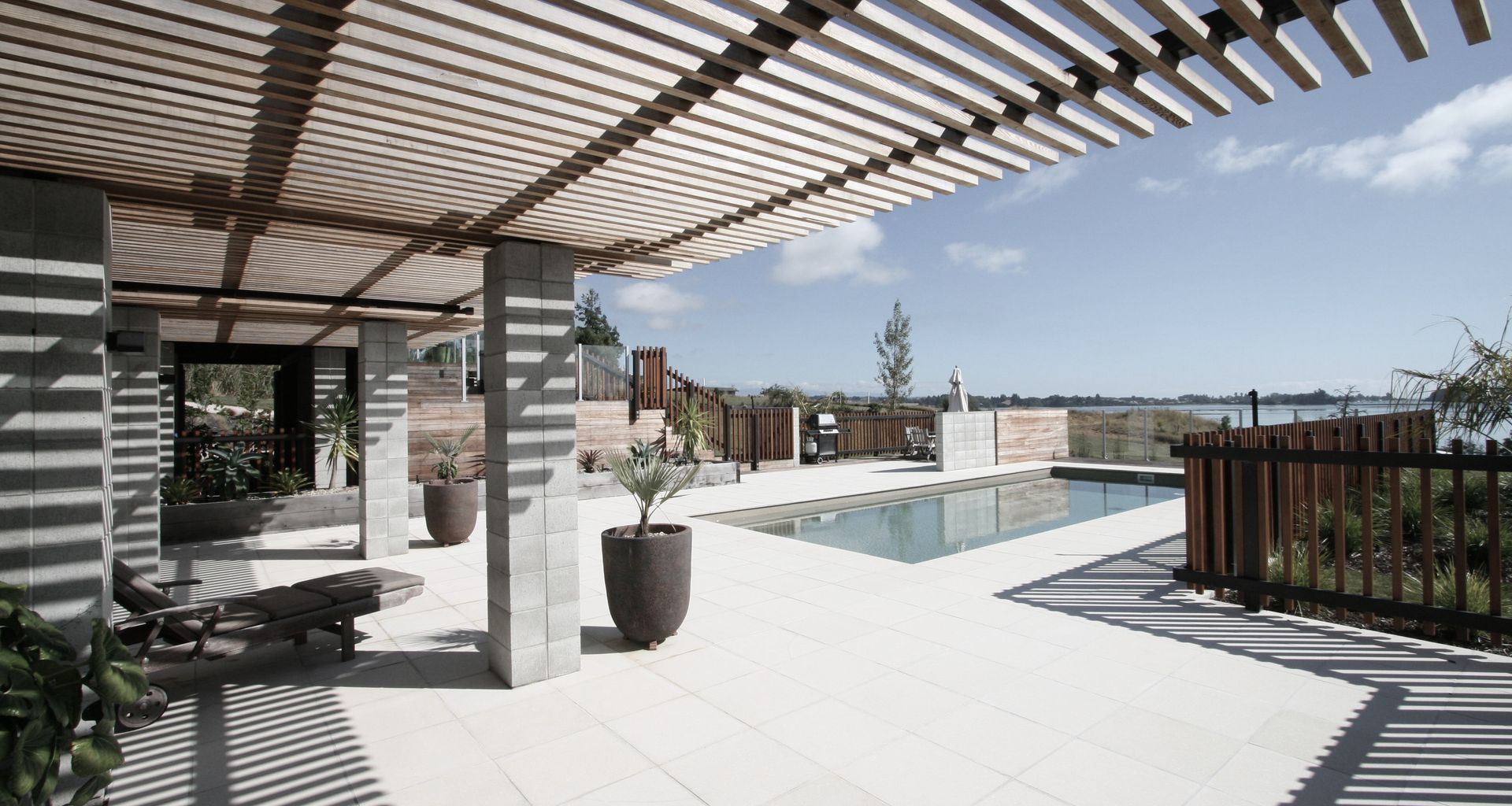 Nelson Pool - Sabbia banner