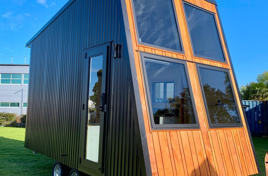 Hibernate Tiny Home