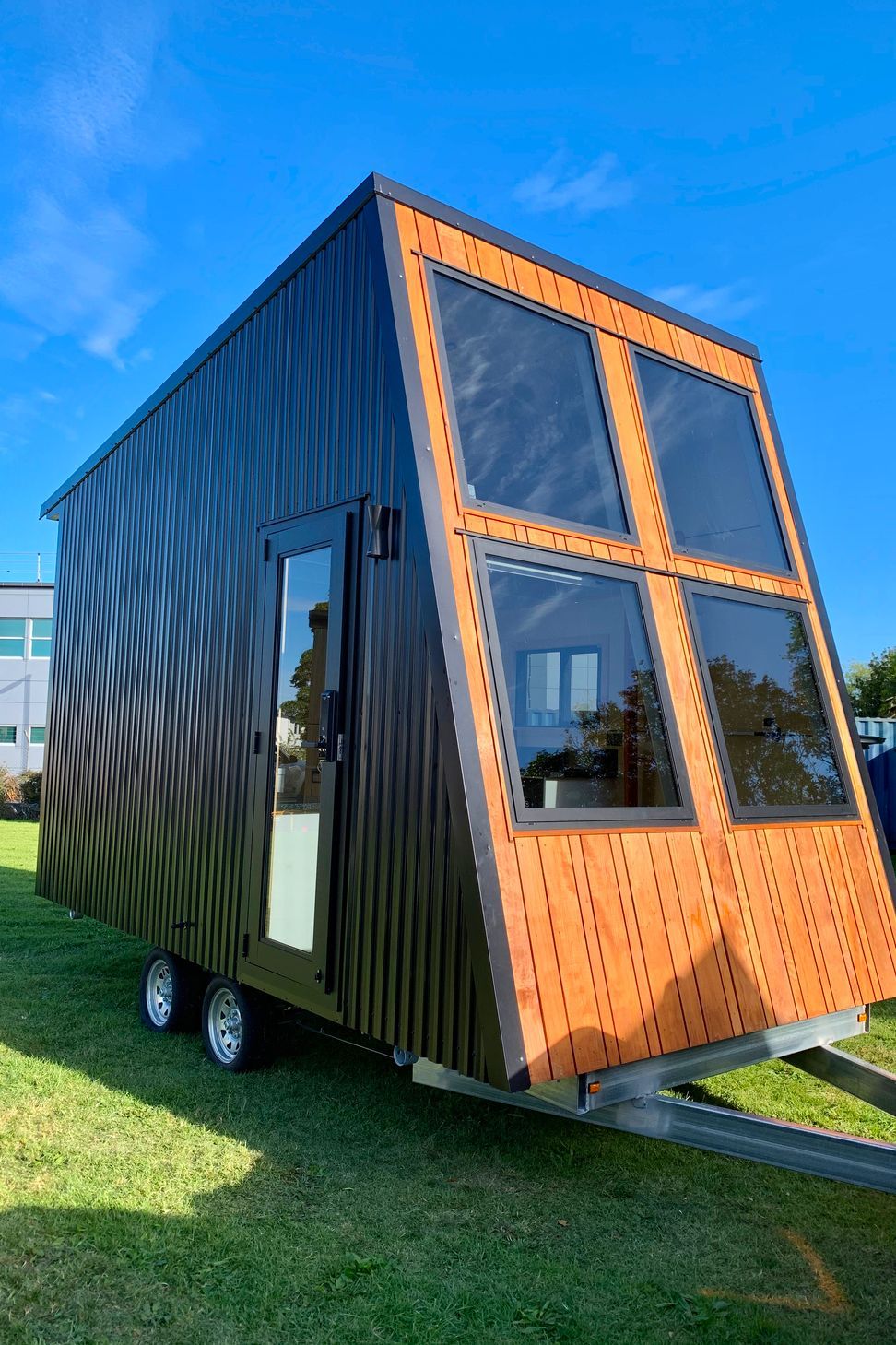 Hibernate Tiny Home