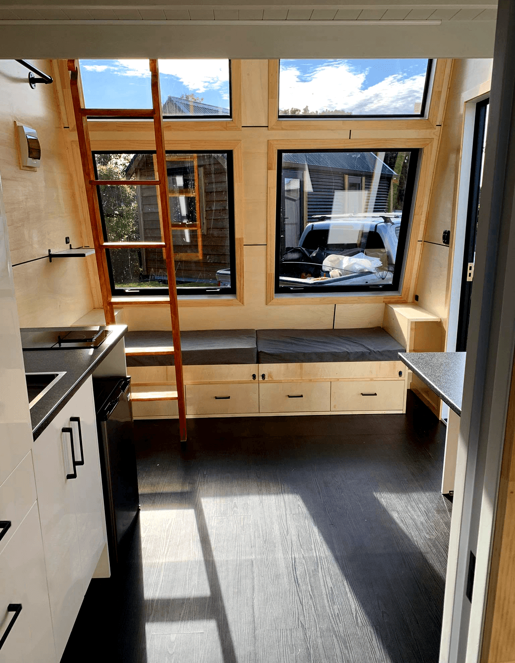 Hibernate Tiny Home