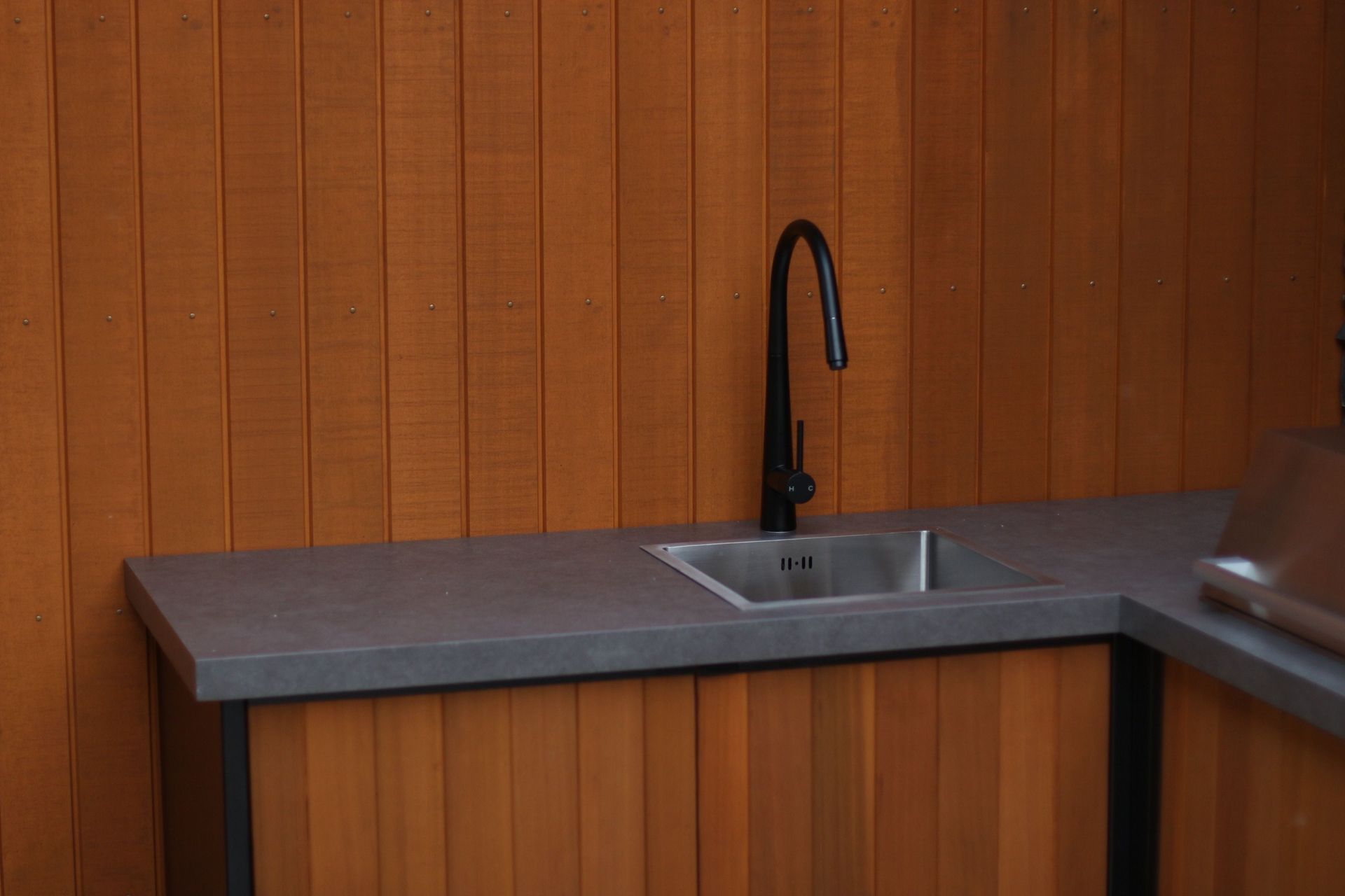 Arrowtown Outdoor Kitchen