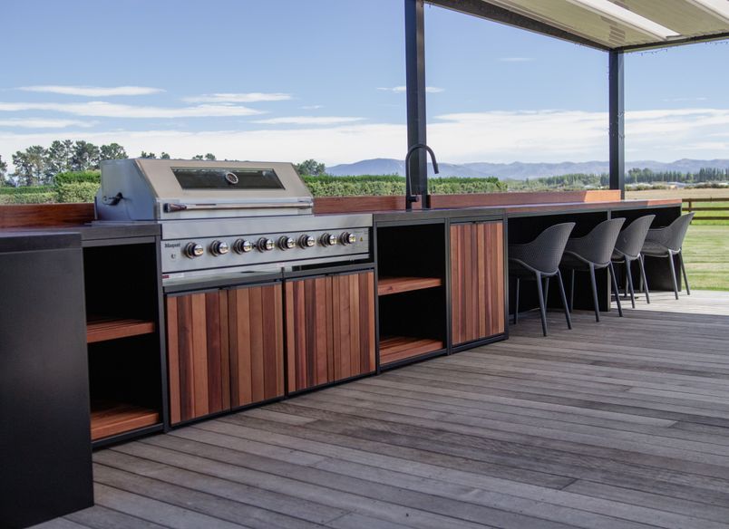 Fernside Outdoor Kitchen