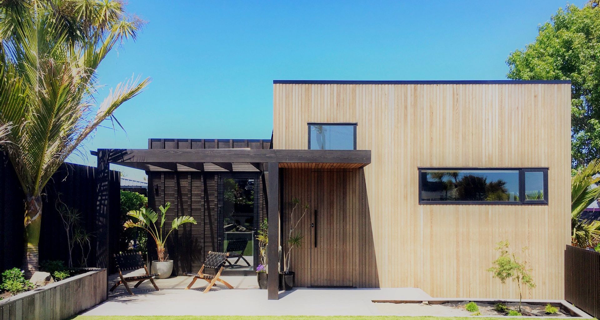 Birkenhead Modernist Home banner