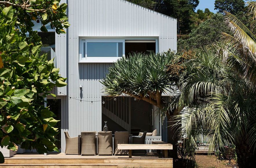 Onetangi House