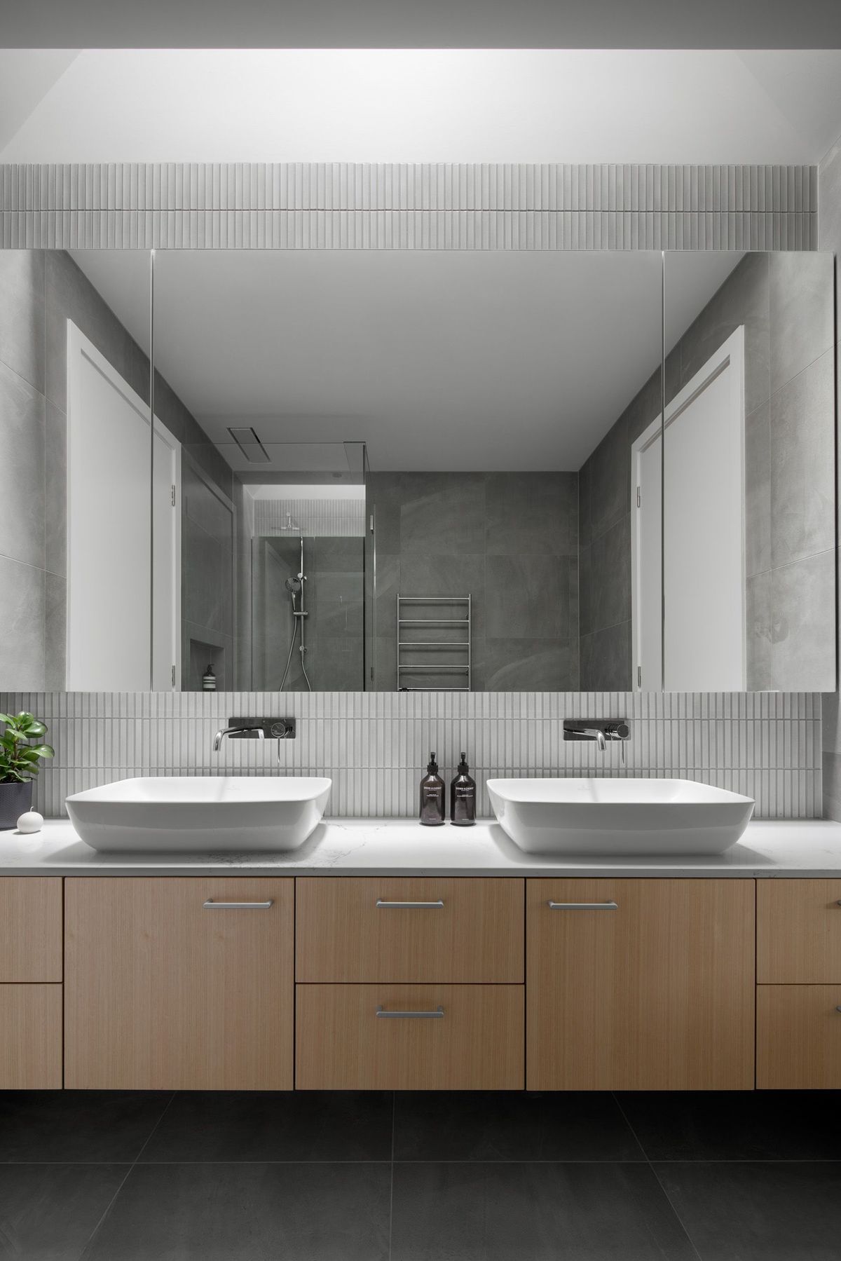KJ-ArchitectureBay-PearlTatjana-Plitt0113.jpg