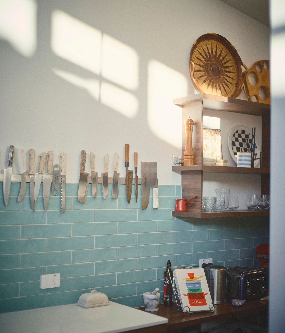 LCWSTEELEHOUSE57SouthSTKnives.jpg