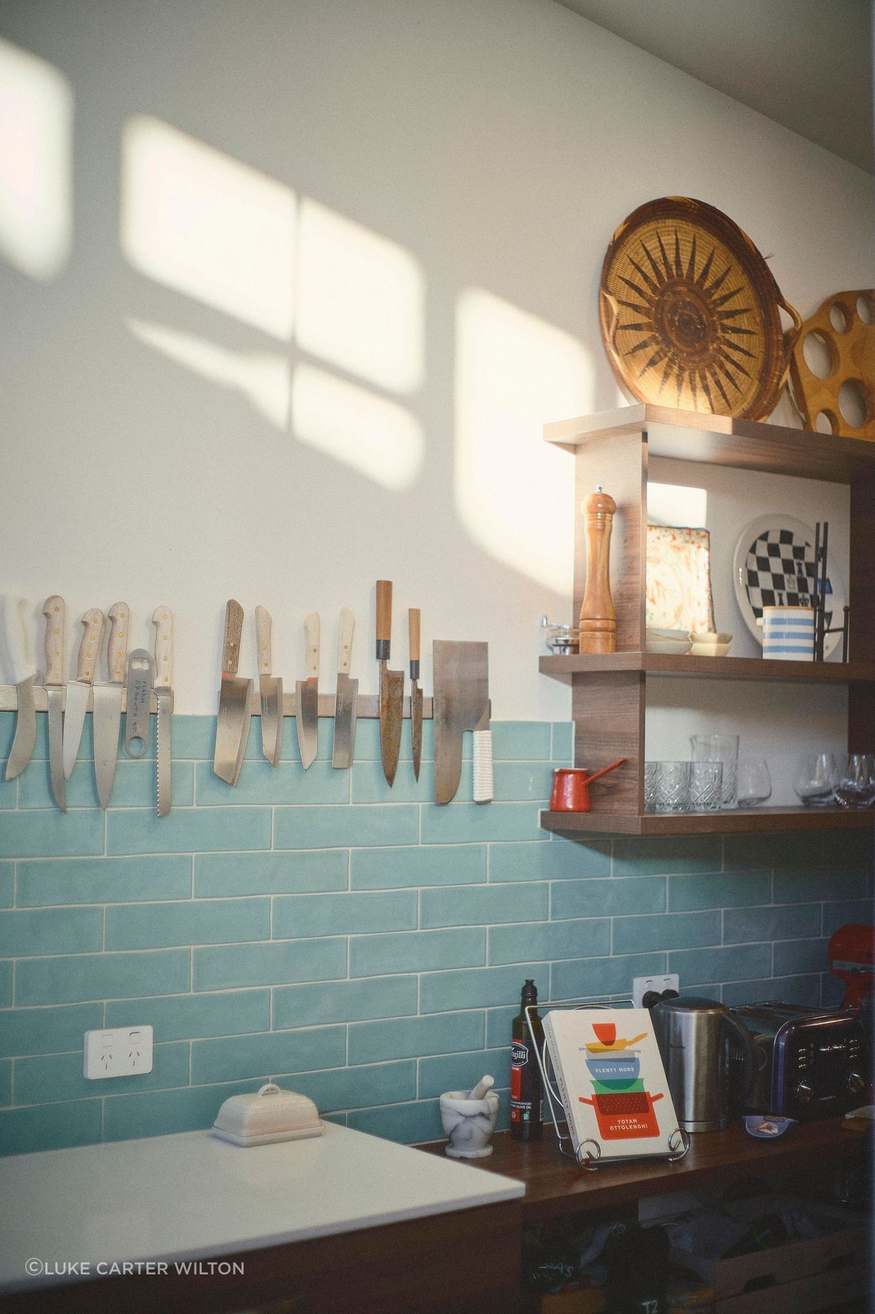 LCWSTEELEHOUSE57SouthSTKnives.jpg