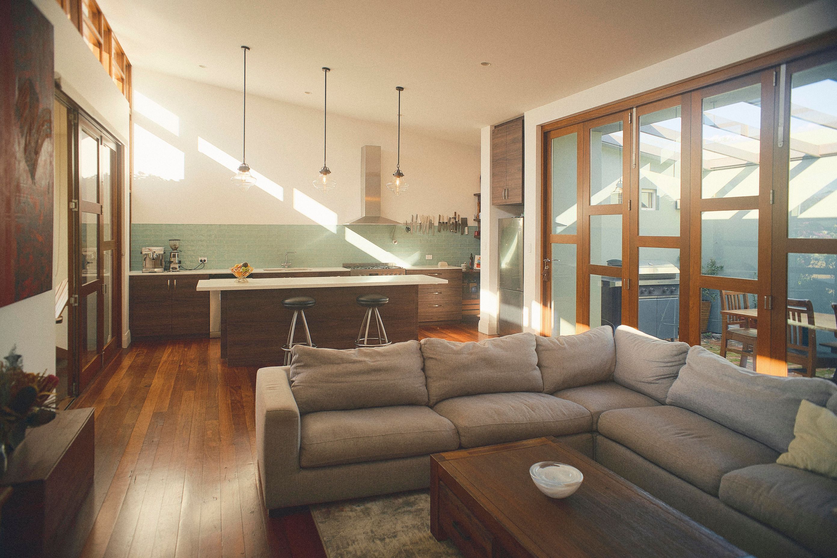 LCWSTEELEHOUSE57SouthSTLiving.jpg