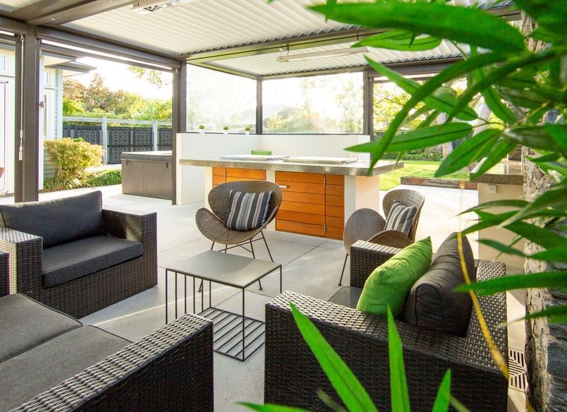 Knowles Street outdoor living
