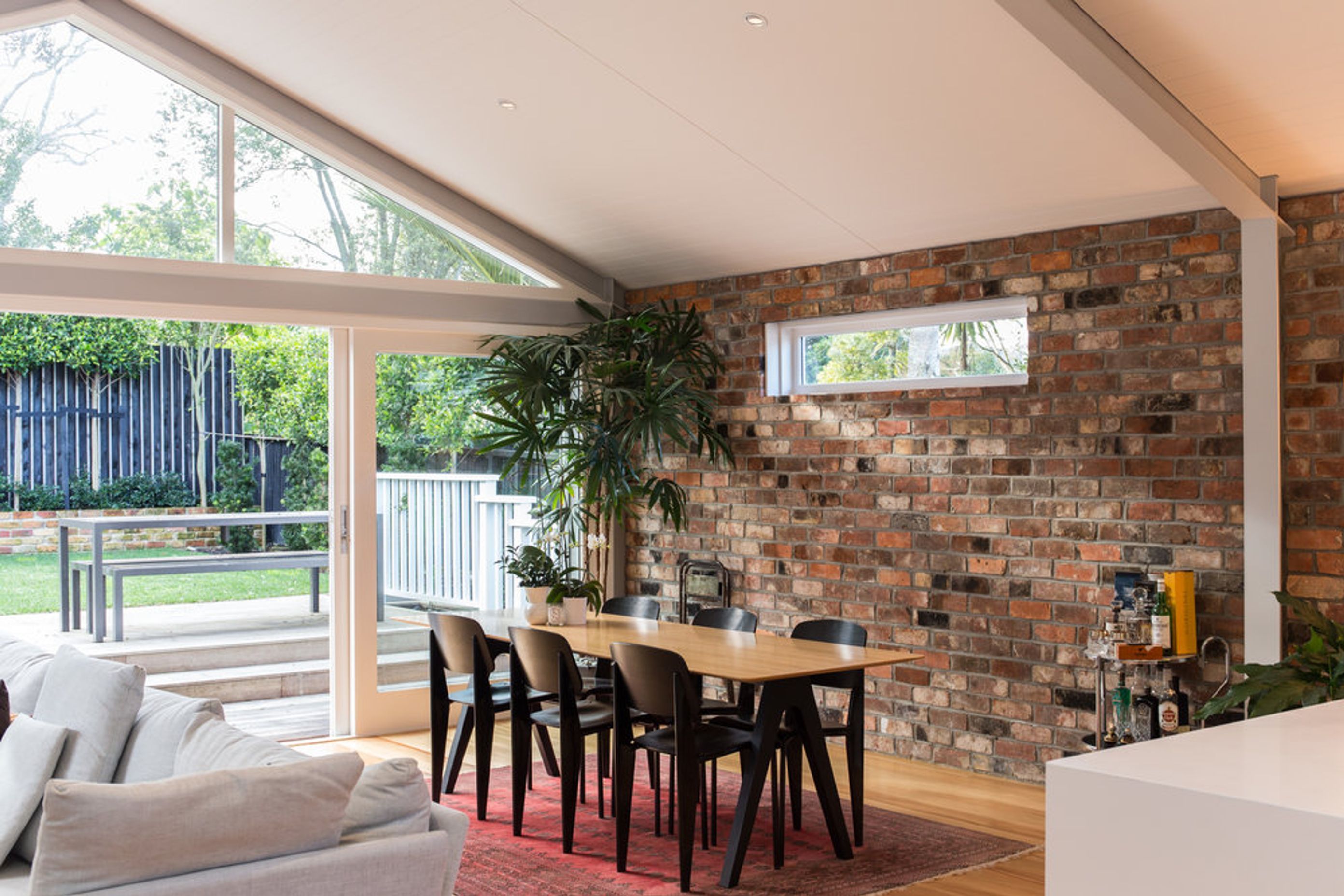 Arch Hill Extension