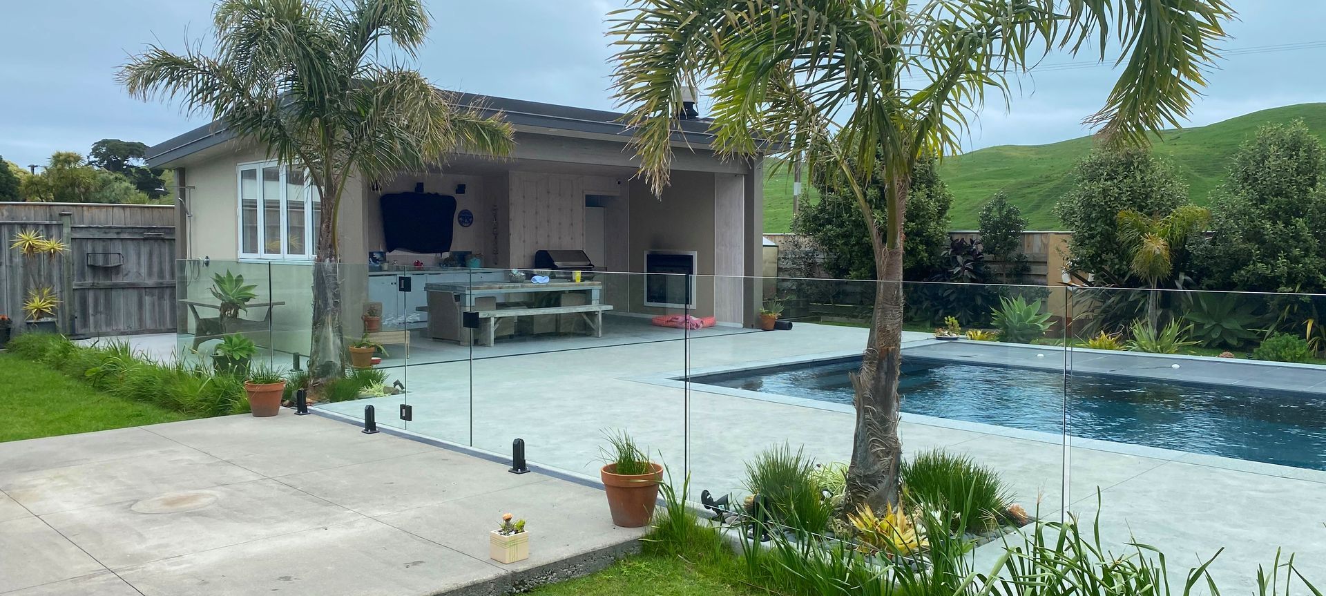 Sympathetic Pool Fencing, Gisborne  banner