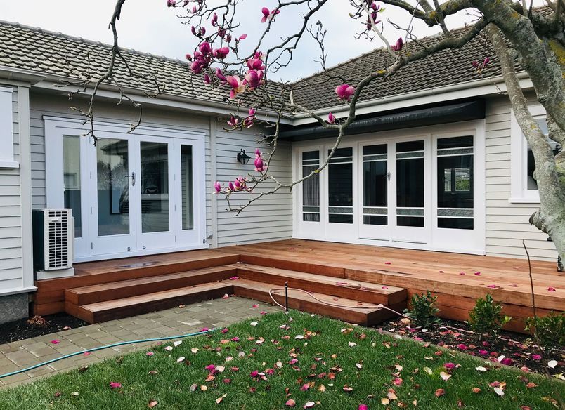 Herrick Street, Extension