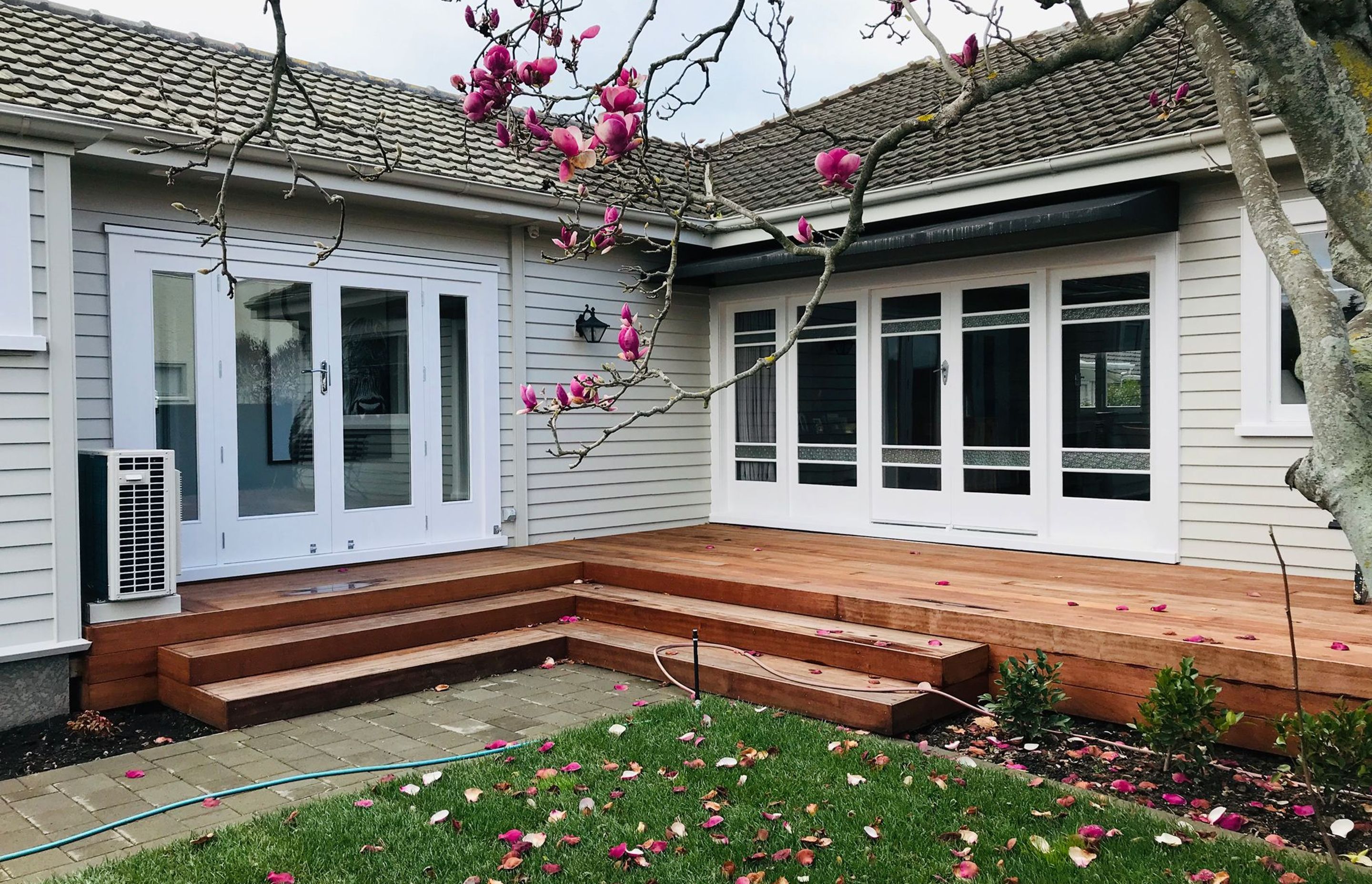 Herrick Street, Extension