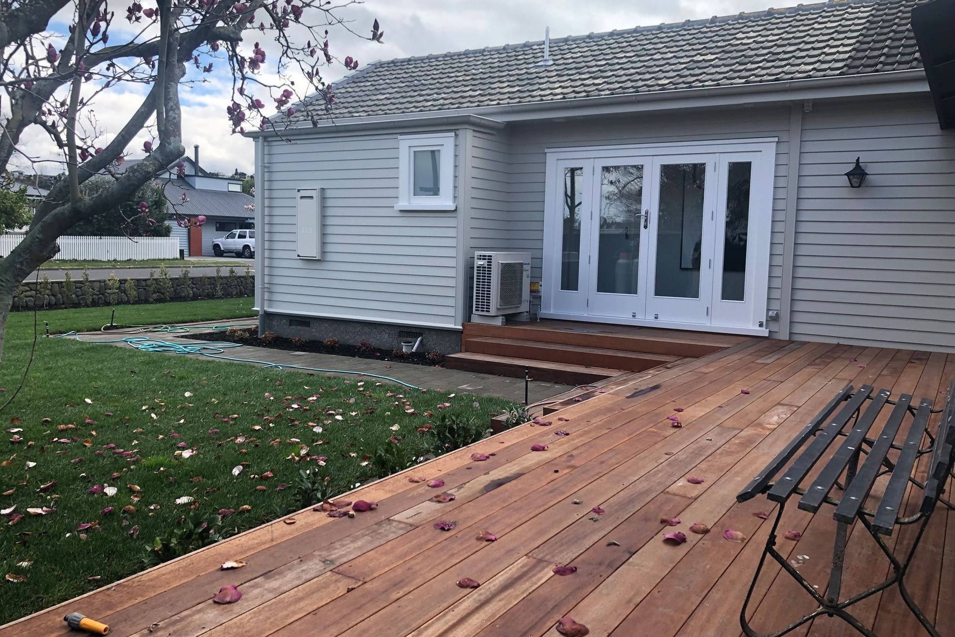 Herrick Street, Extension