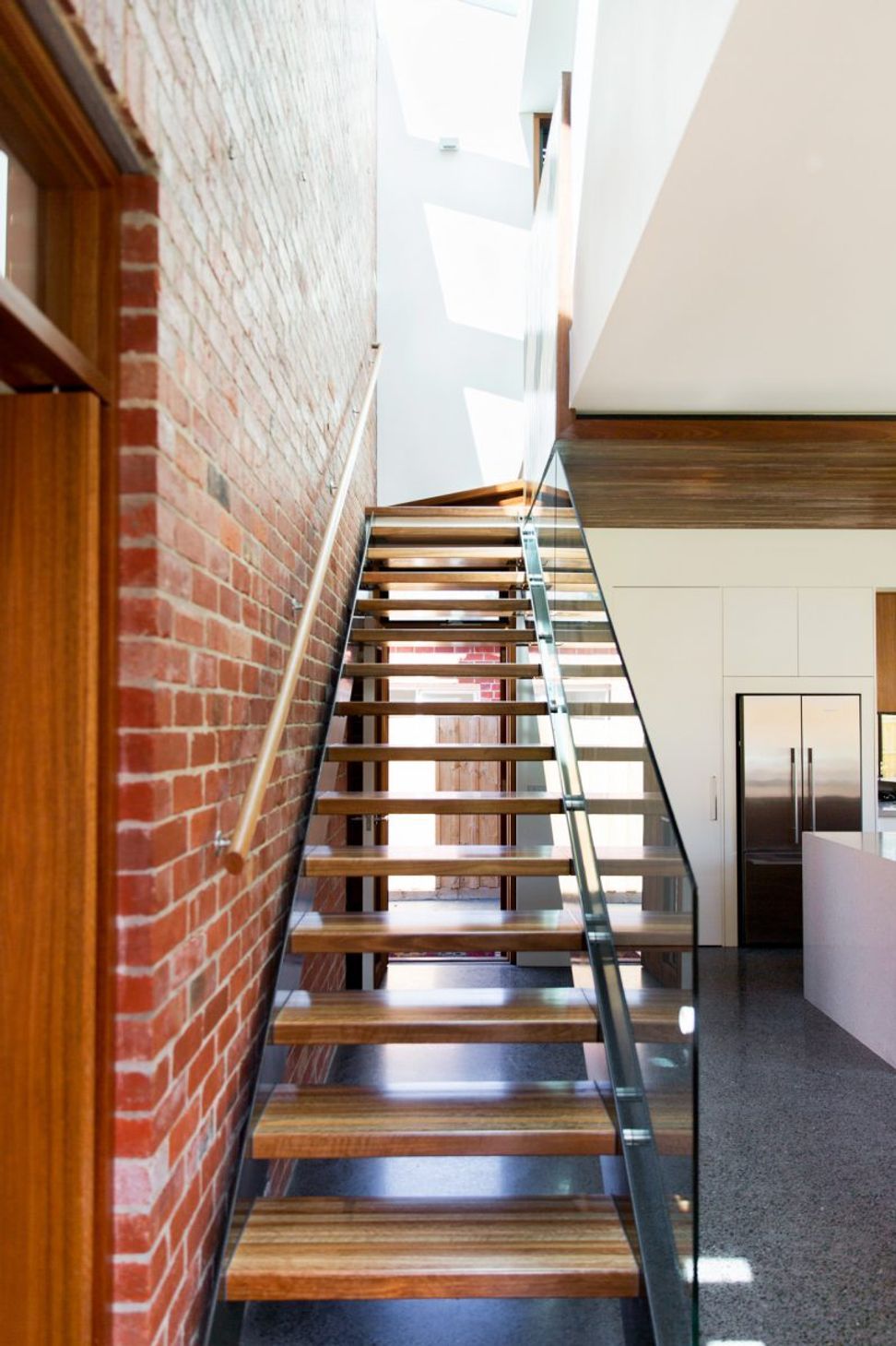 ELSTERNWICK HOUSE