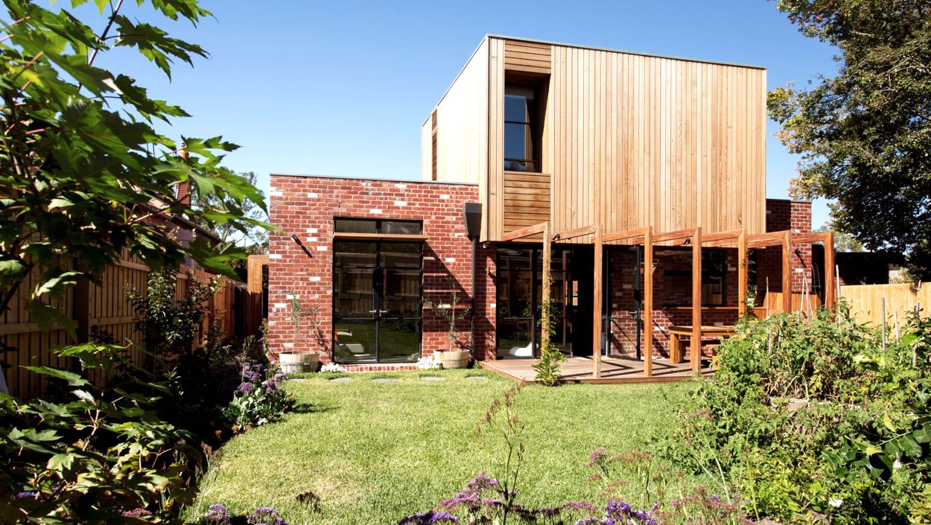 ELSTERNWICK HOUSE banner