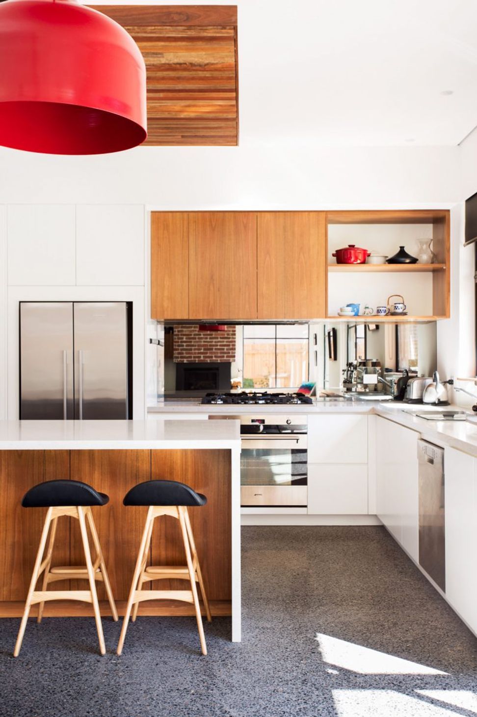 ELSTERNWICK HOUSE