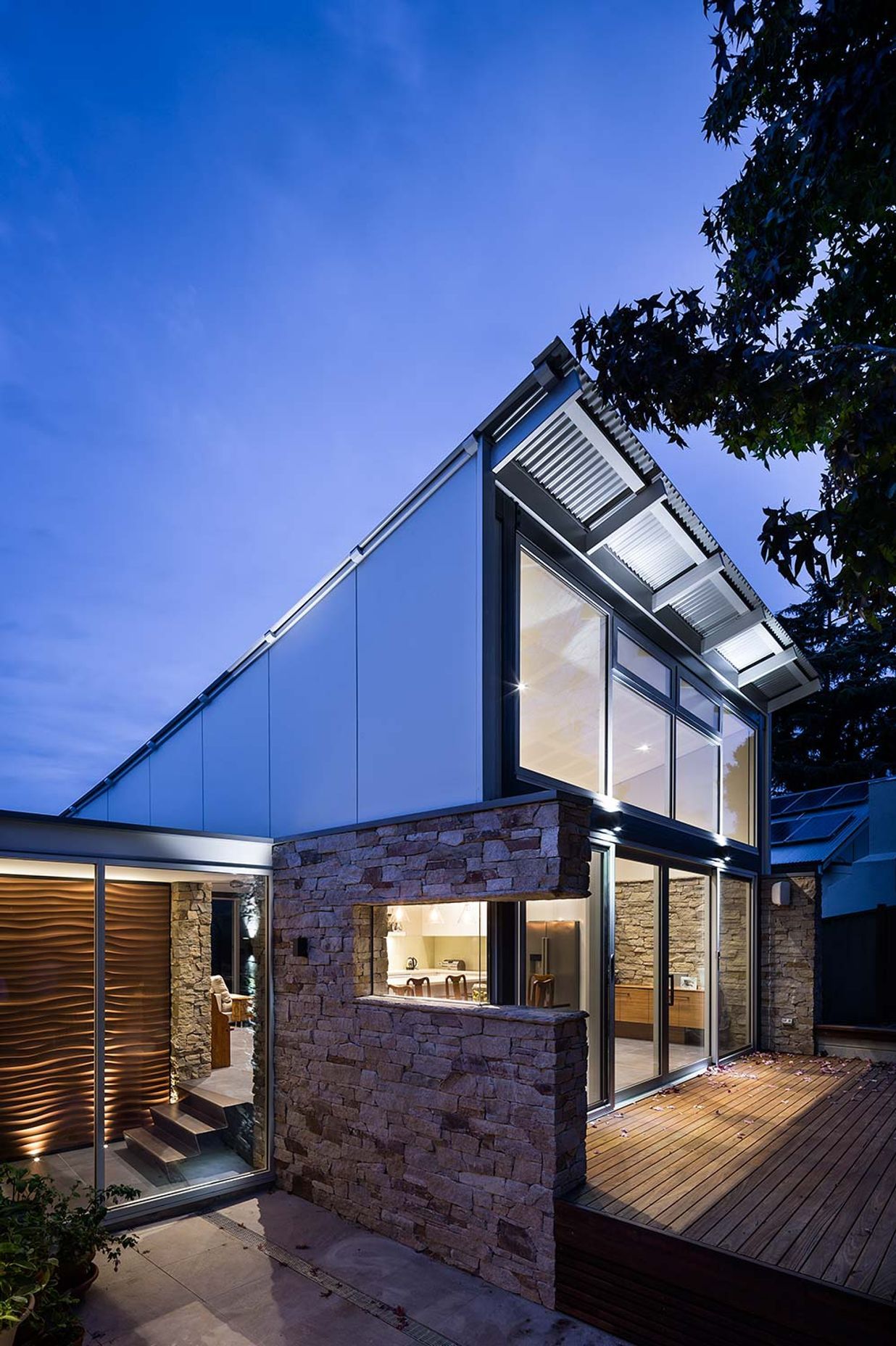 A HOUSE IN THE GARDEN