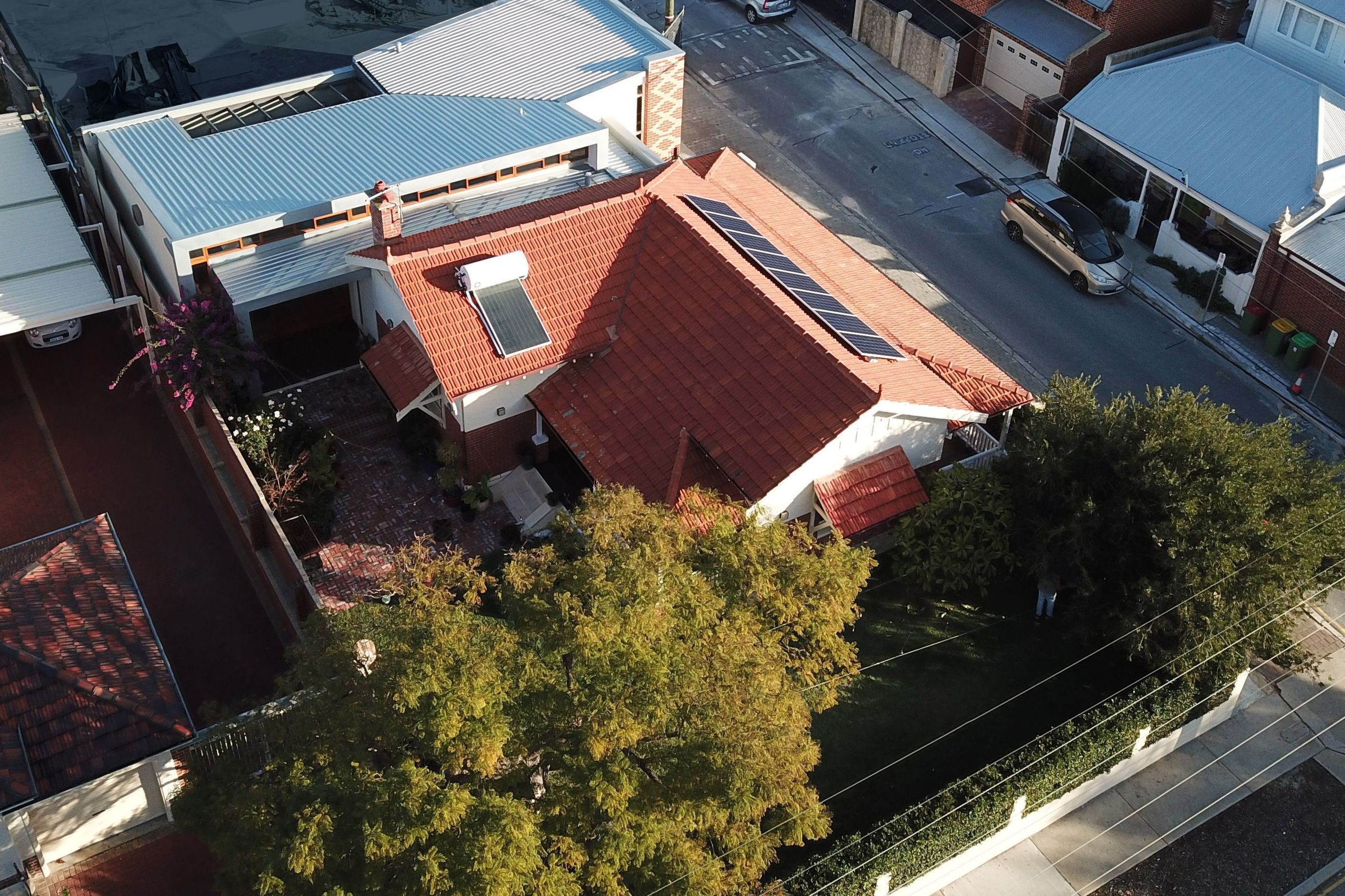 STEELEHOUSE57SouthSTAERIAL.JPG