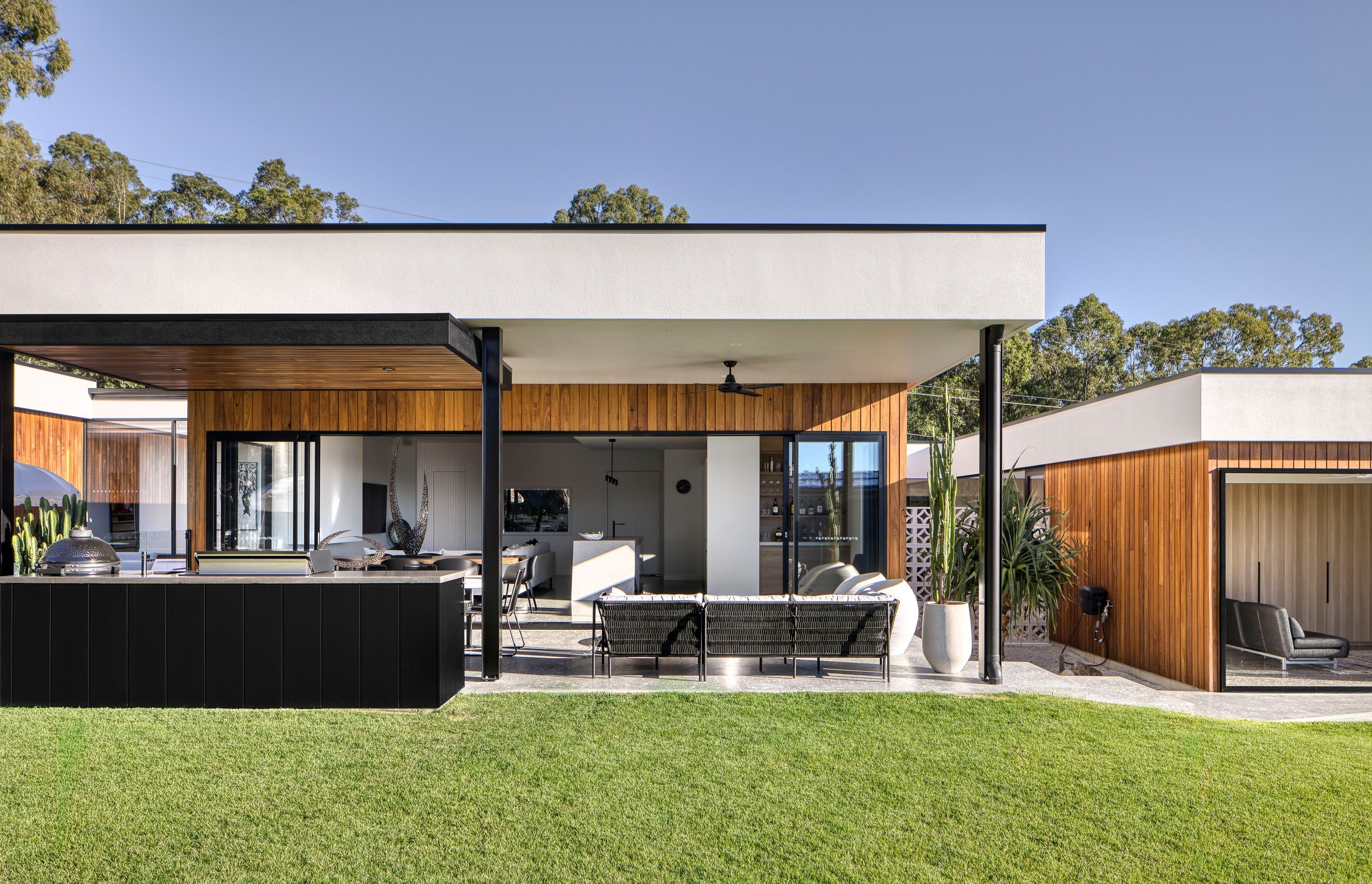 San Fernando Residence