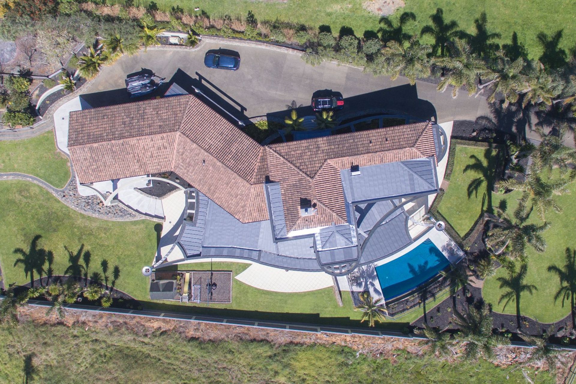 Redoubt Road Manukau Heights