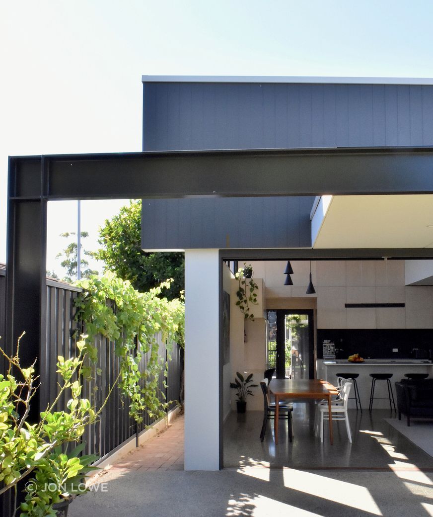 The-Wild-House04.jpg