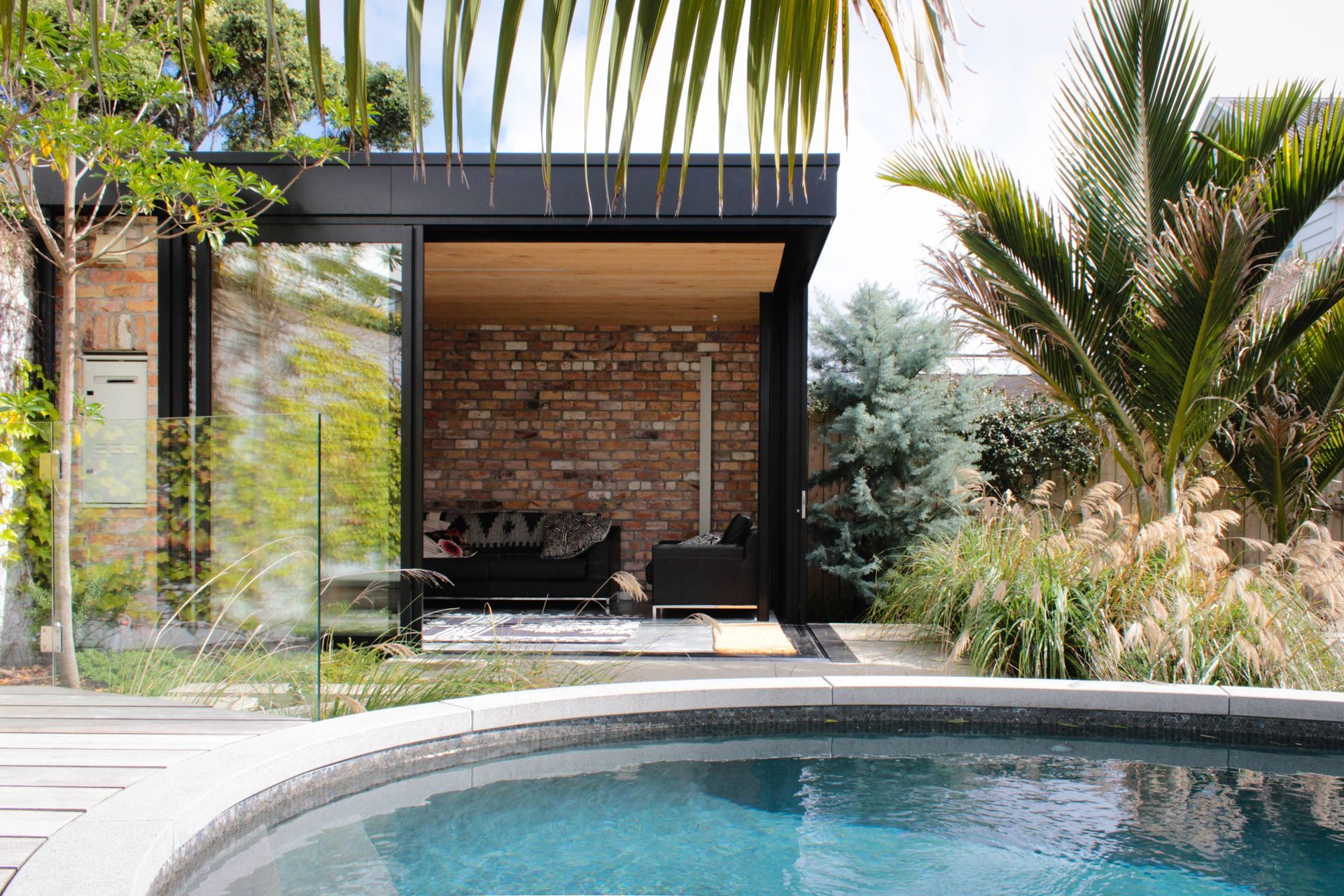 Herne Bay Extension &amp; Pool House