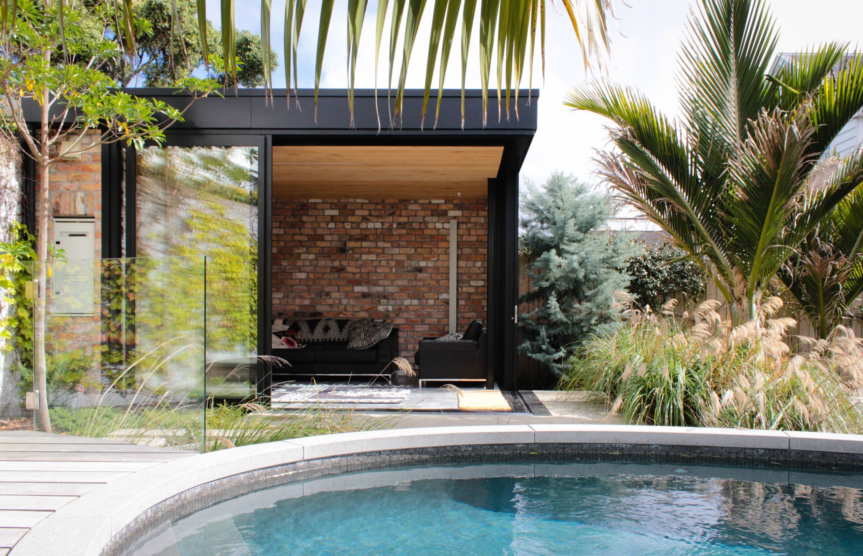 Herne Bay Extension &amp; Pool House