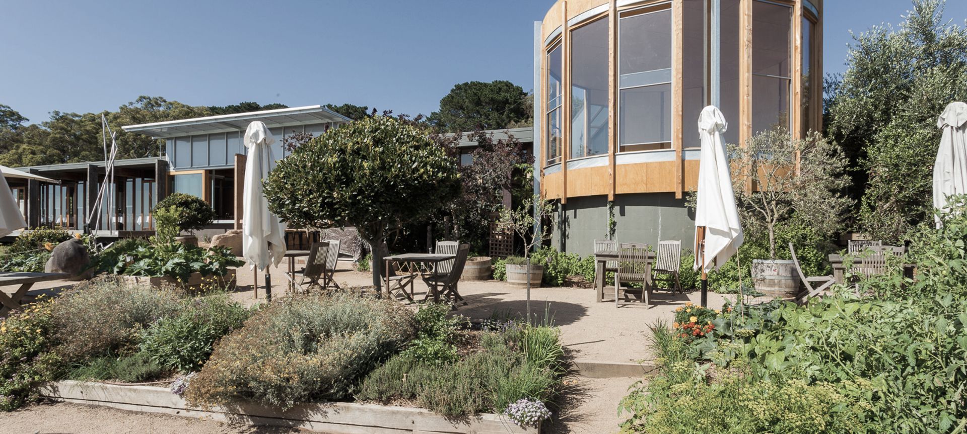 Montalto - Piazza and Celler door extension banner