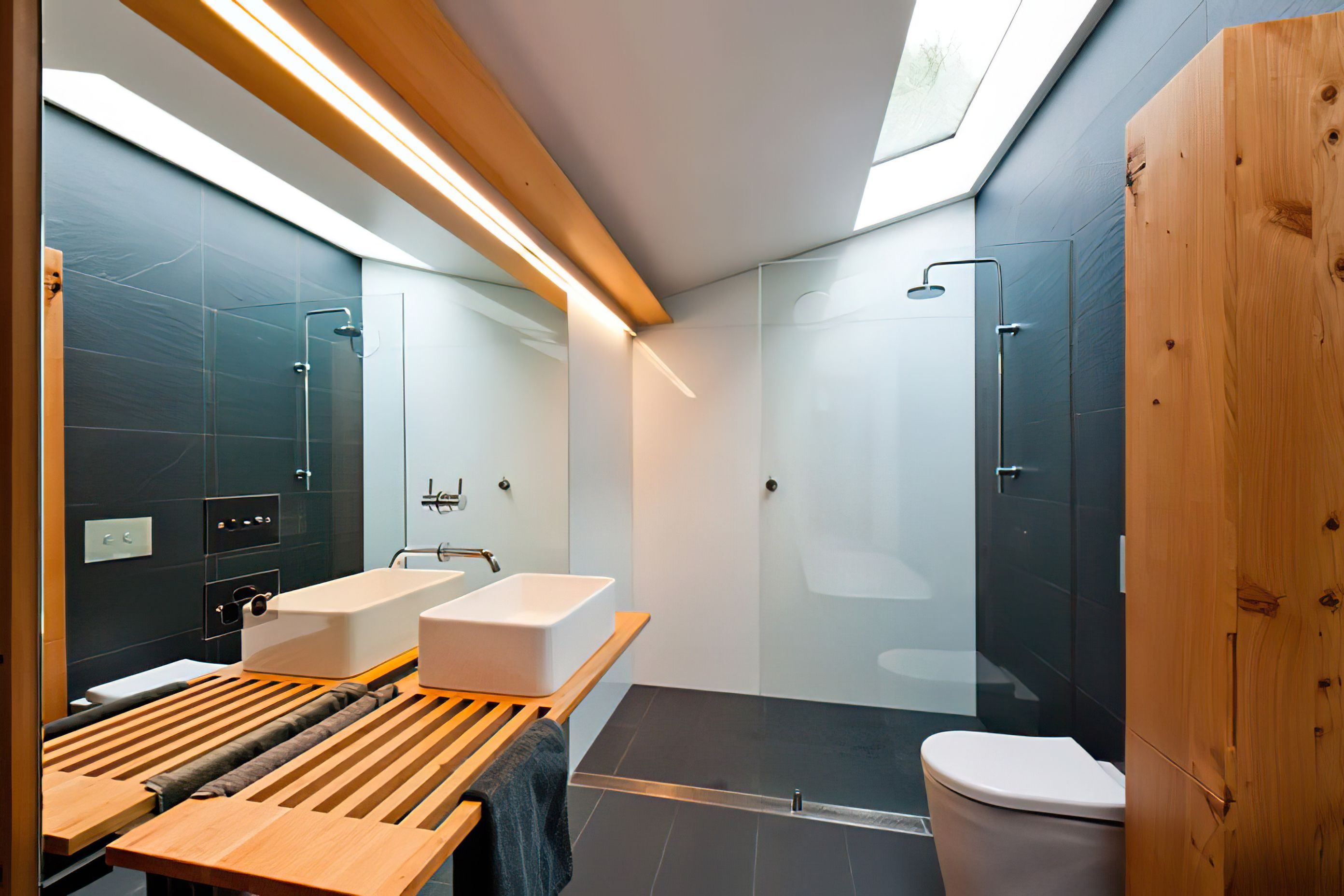 buildmestrahanst-bathroom-gigapixel-standard-scale-481x.jpg