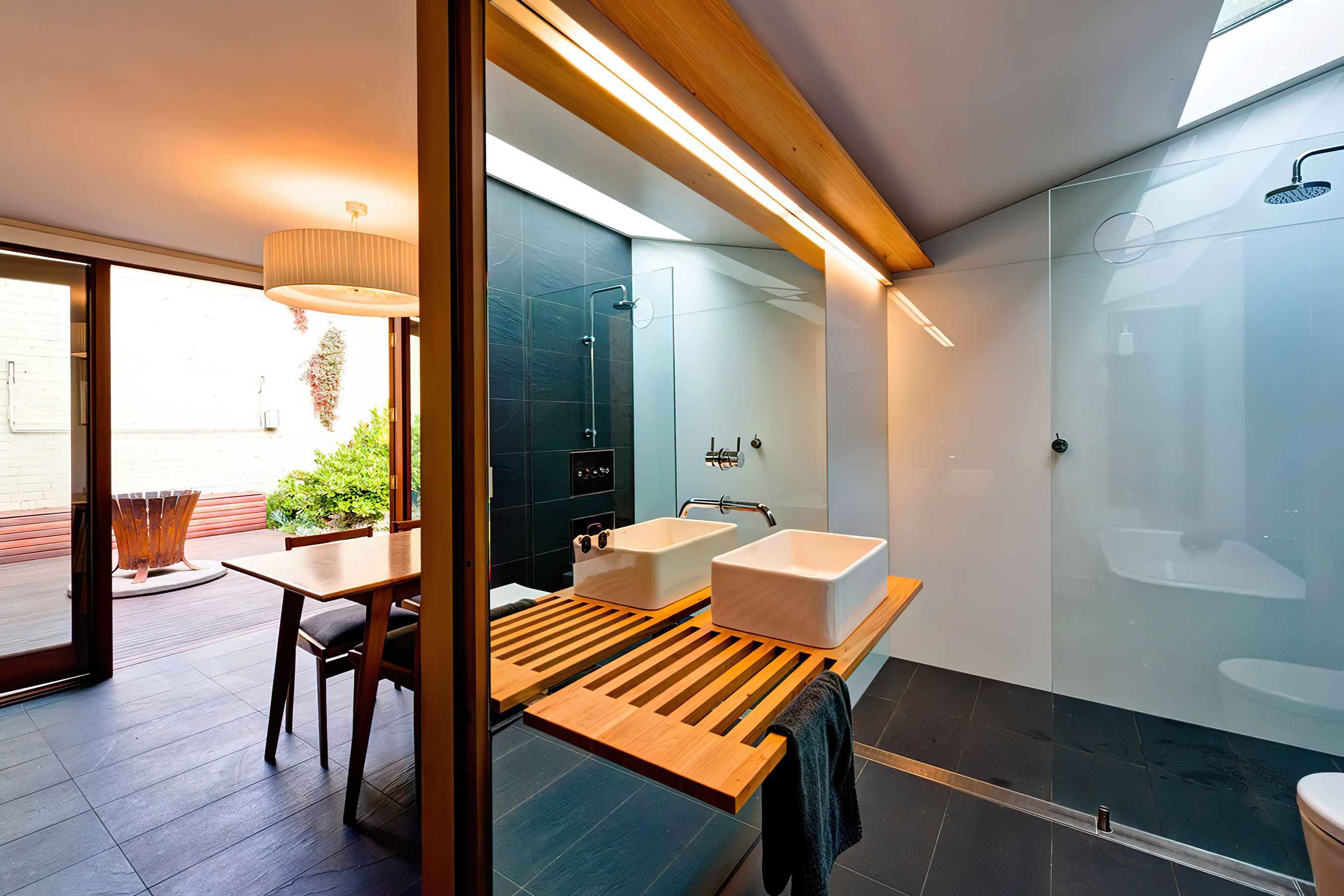 buildmestrahanst-patio-gigapixel-standard-scale-481x.jpg