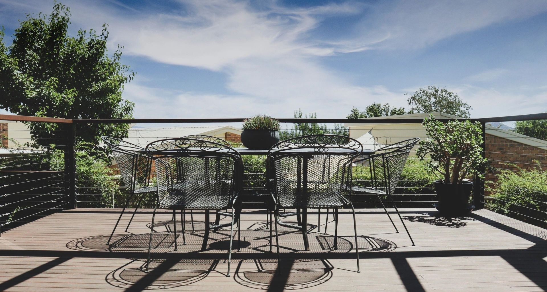 Calwell Deck banner