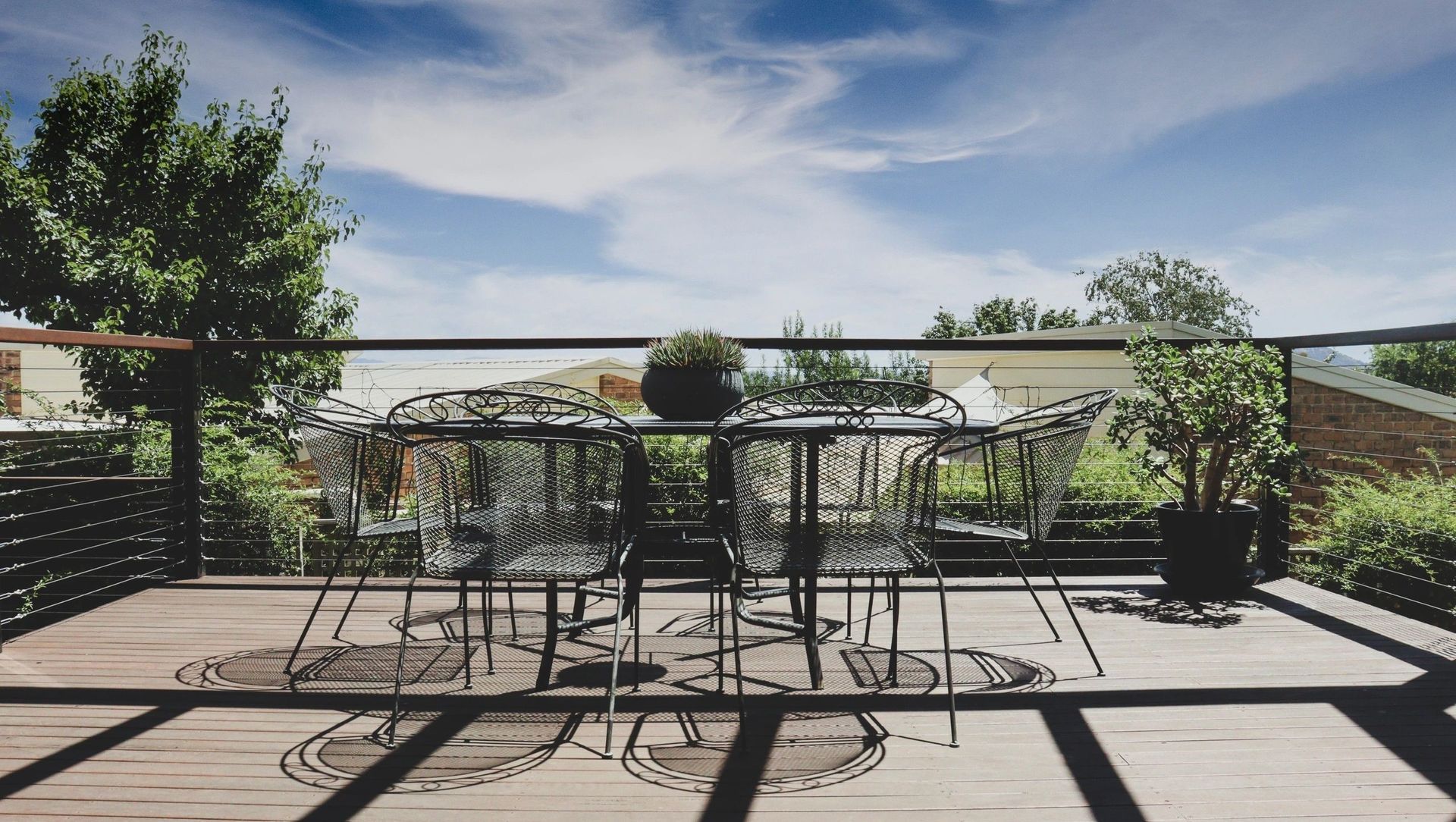 Calwell Deck banner