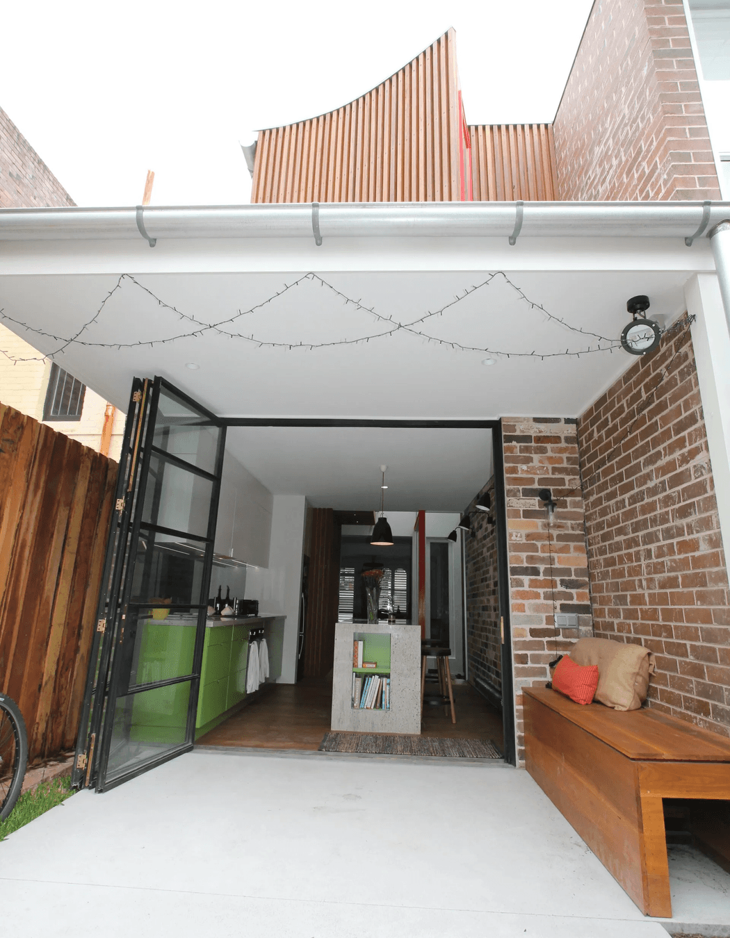 SURRY HILLS, Commonwealth St