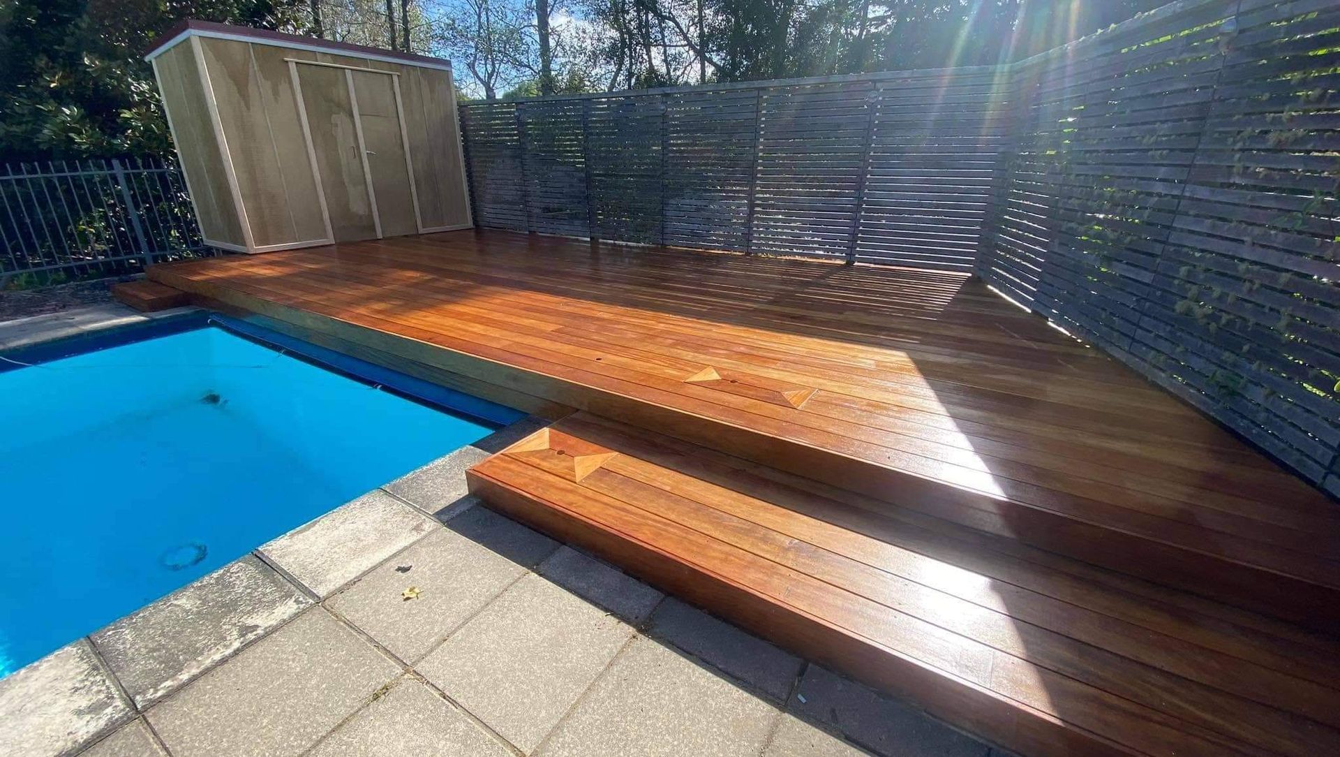 Garapa Pool Deck banner
