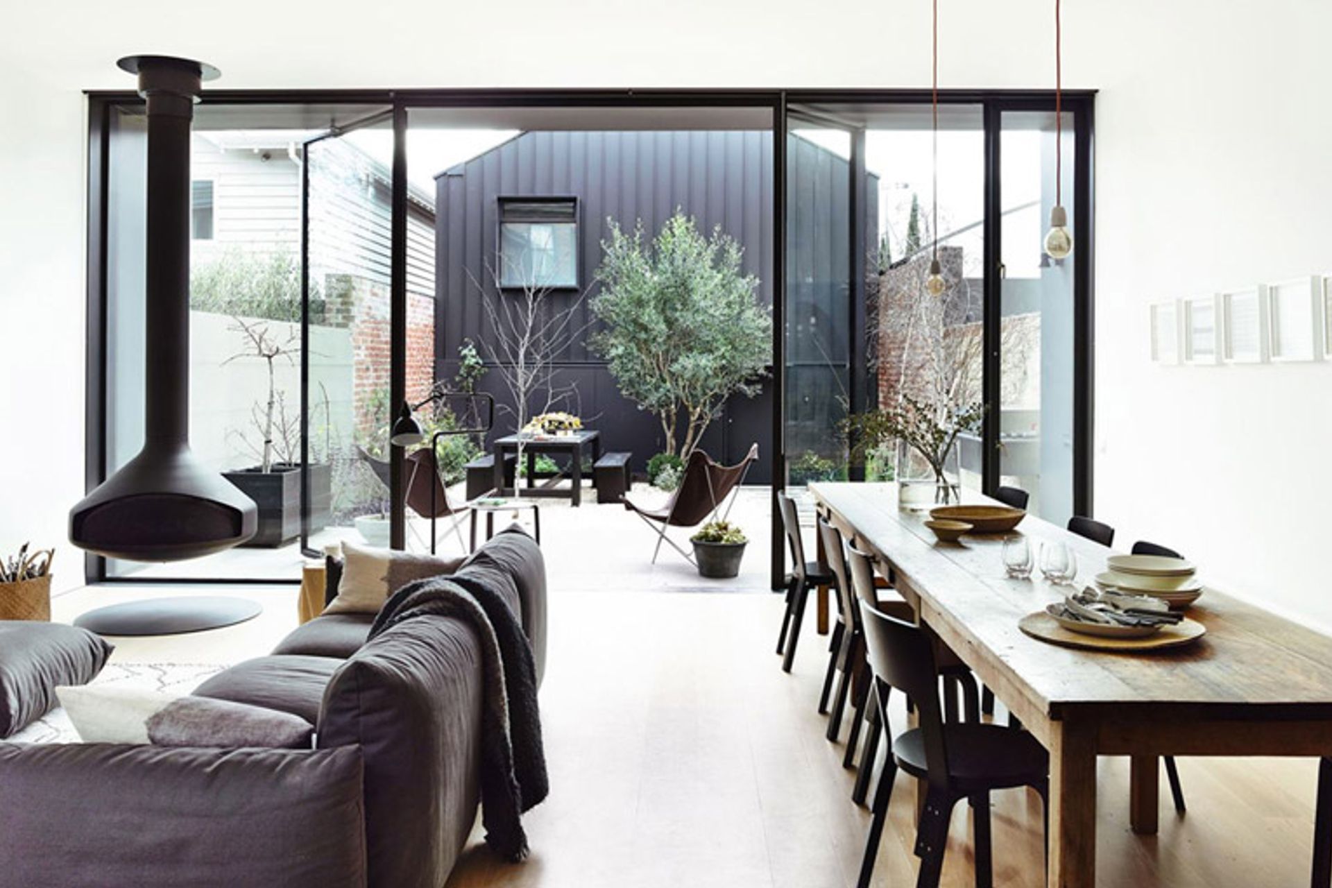 Photography: Earl Carter