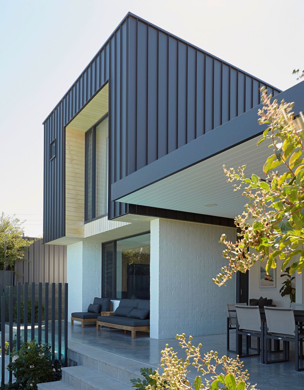 Photography : Luke Carter Wilton