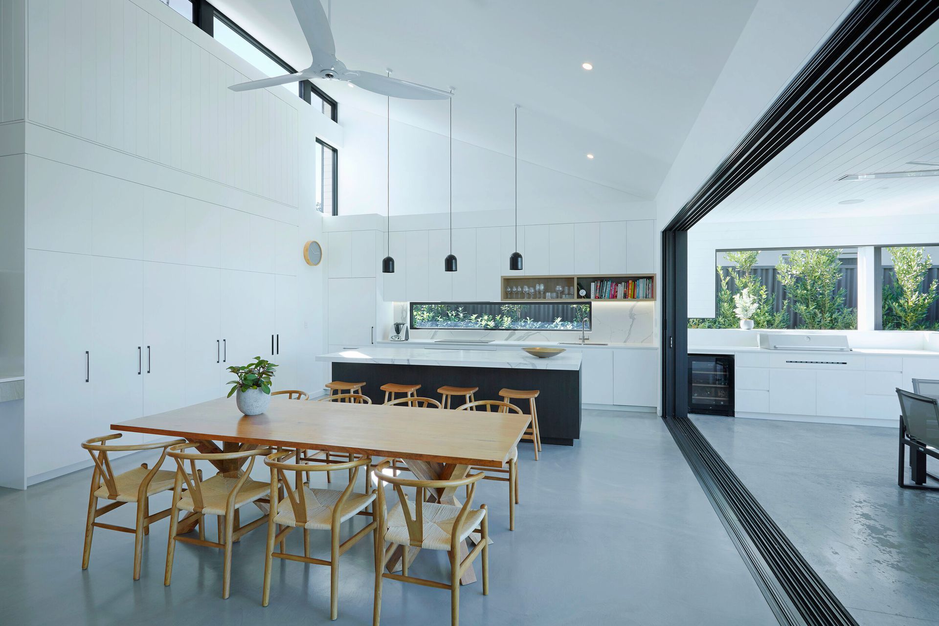 Photography : Luke Carter Wilton