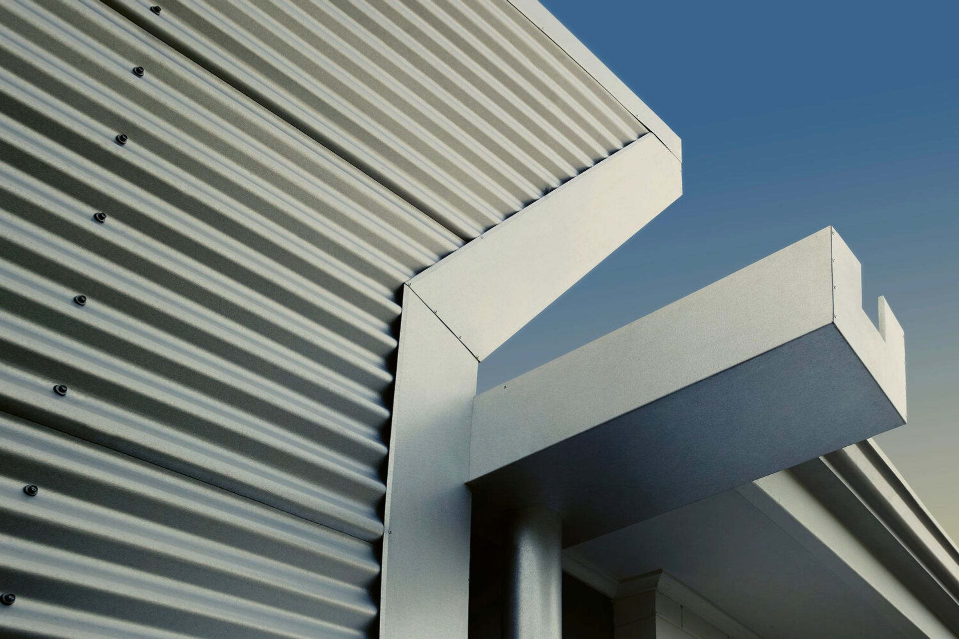 Photography : Luke Carter Wilton