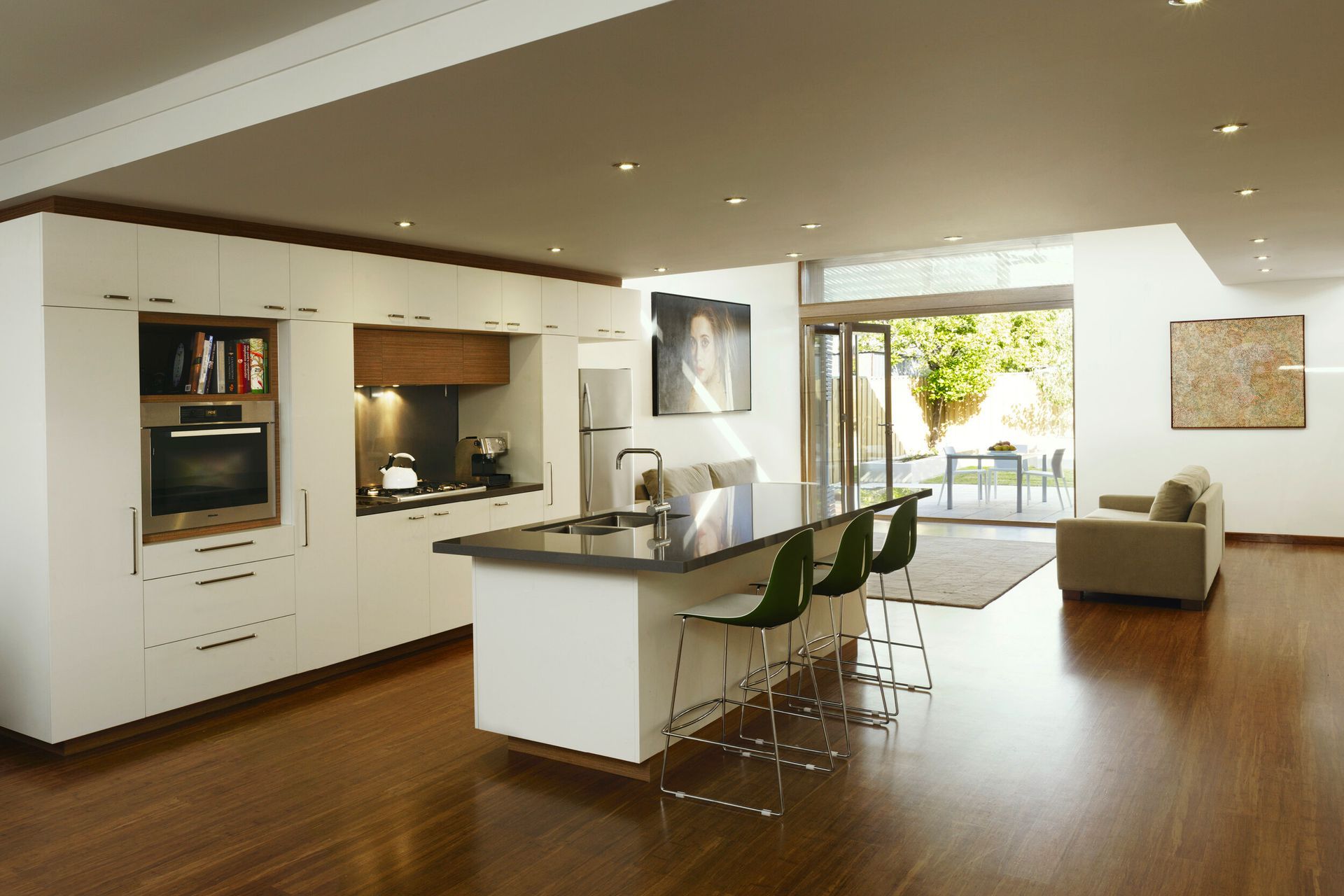 Photography : Luke Carter Wilton