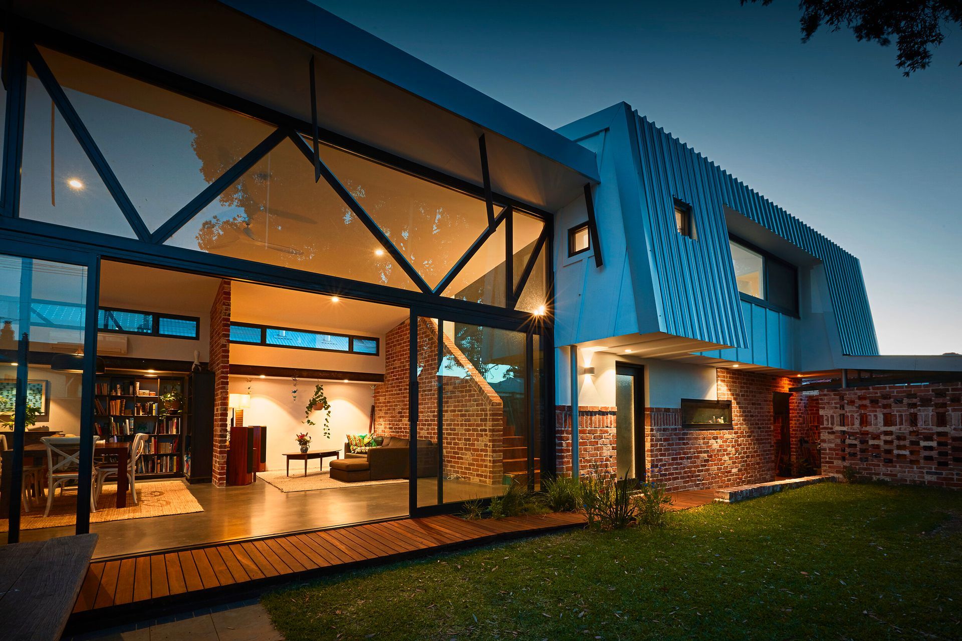 Photography : Luke Carter Wilton