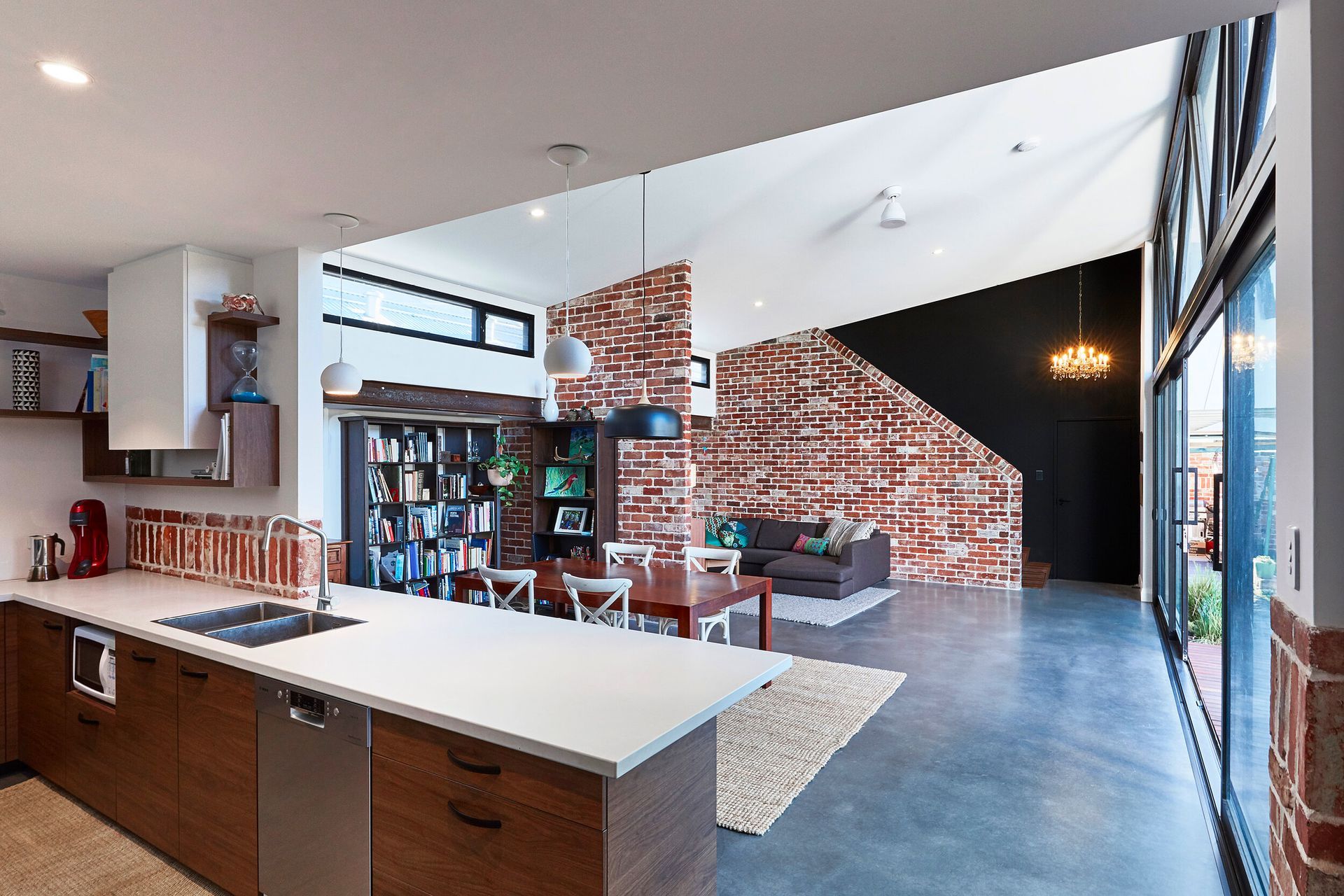 Photography : Luke Carter Wilton