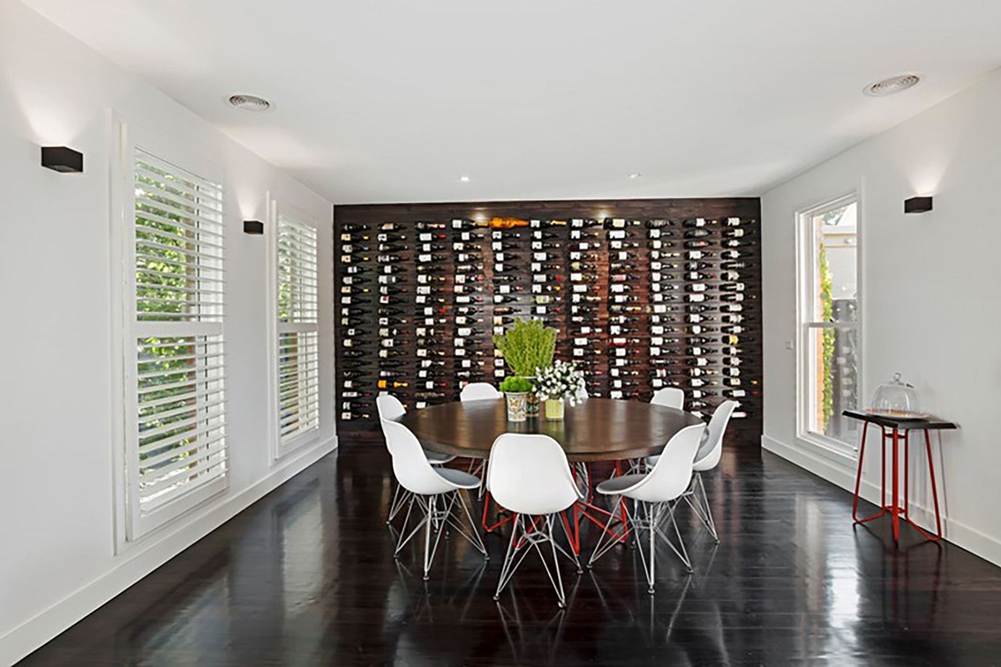 wine-wall.jpg