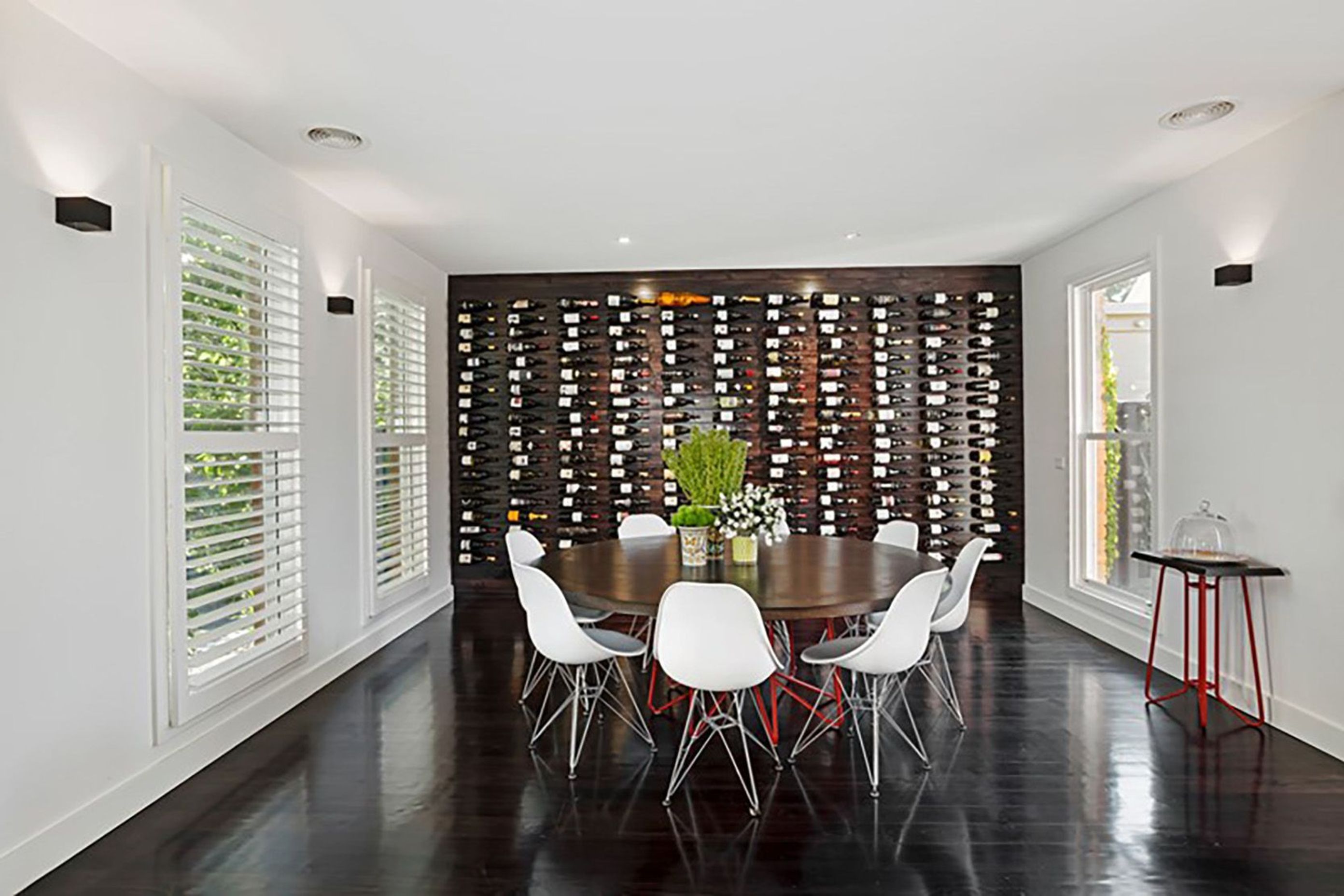 wine-wall.jpg