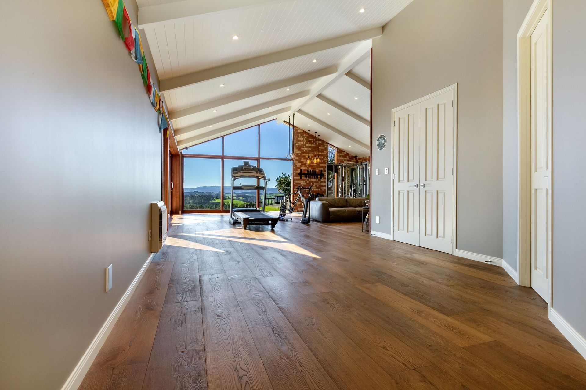 Redoubt Road Manukau Heights