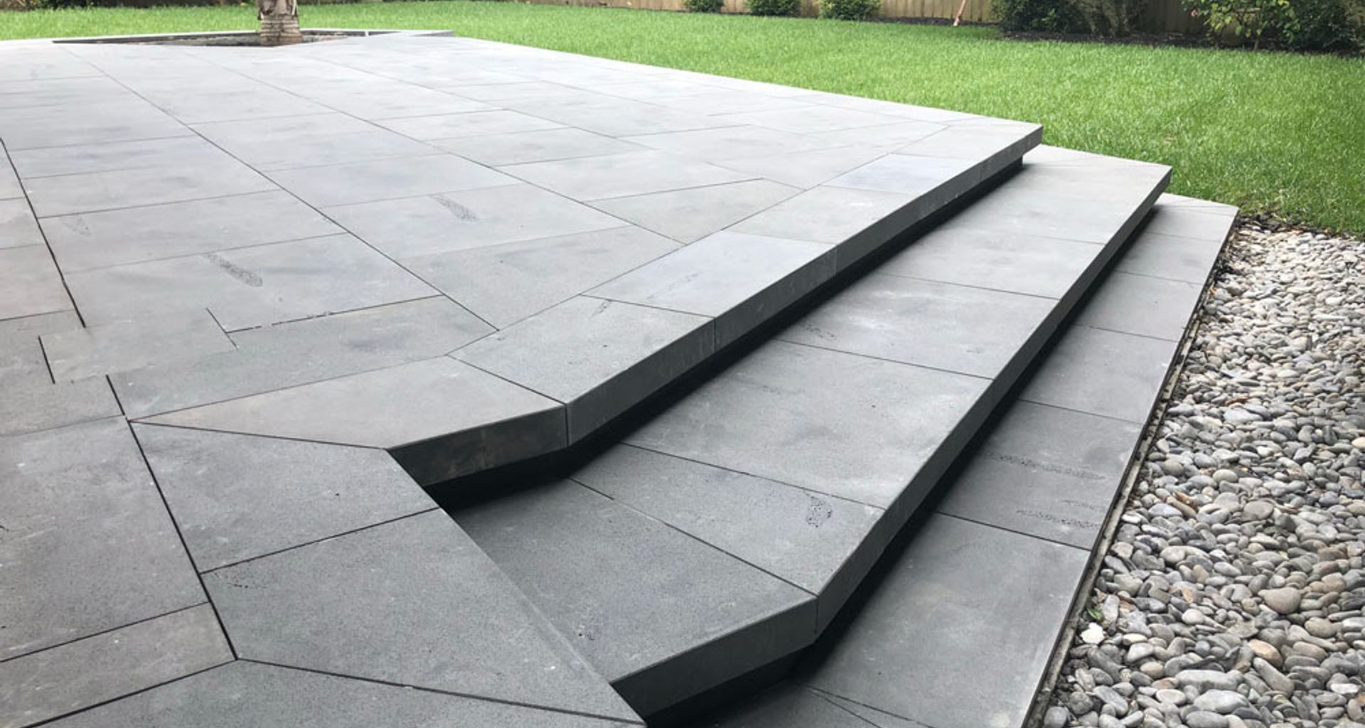 Custom Bluestone Paving banner